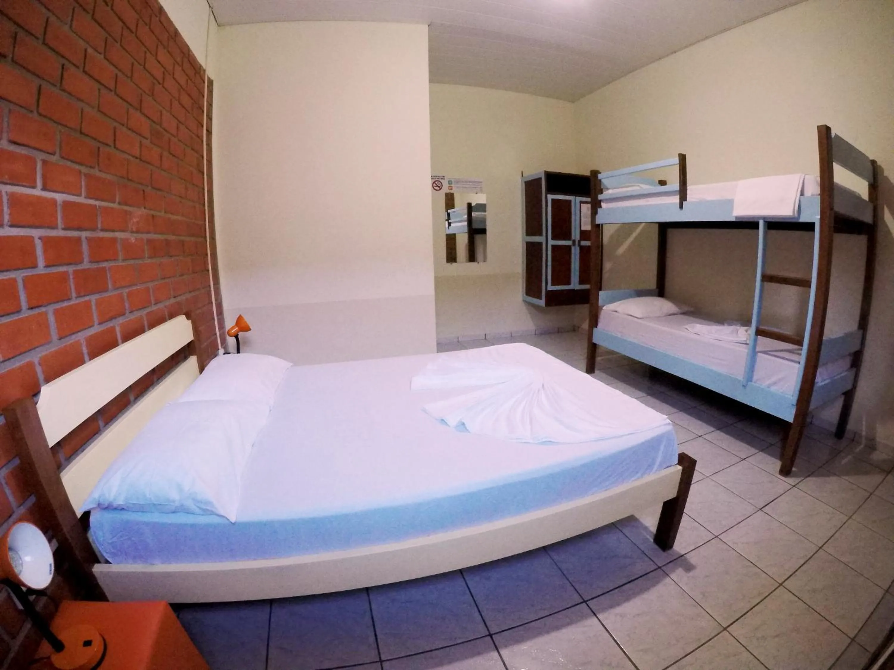 Photo of the whole room, Bed in Bonito HI Hostel e Pousada