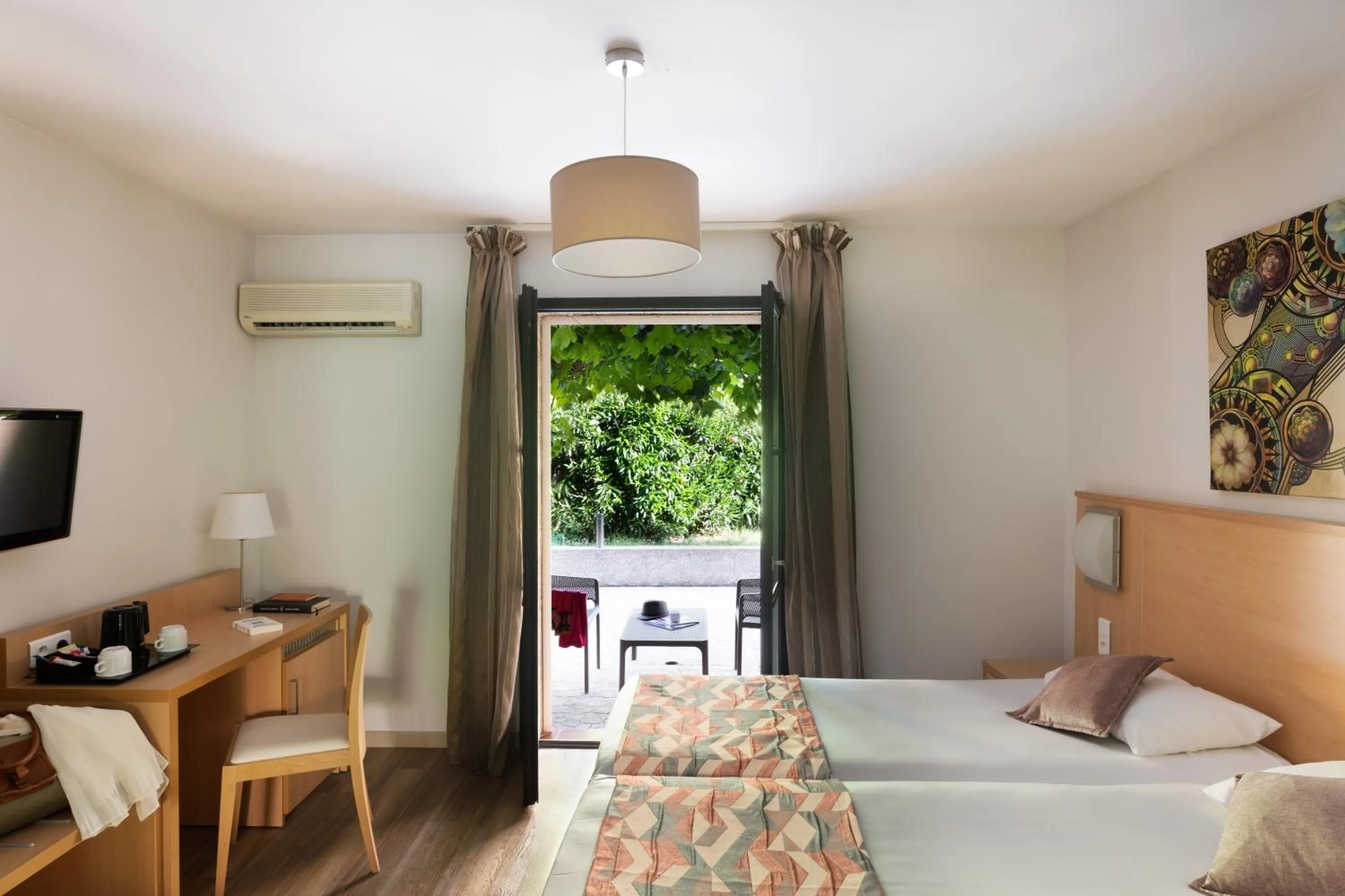 Property building, Bed in Hotel U Ricordu & Spa