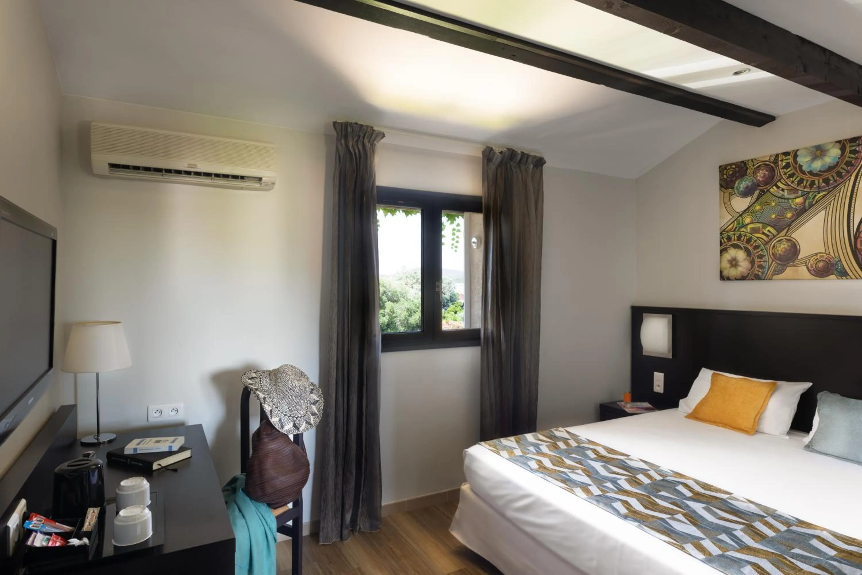 Property building, Bed in Hotel U Ricordu & Spa