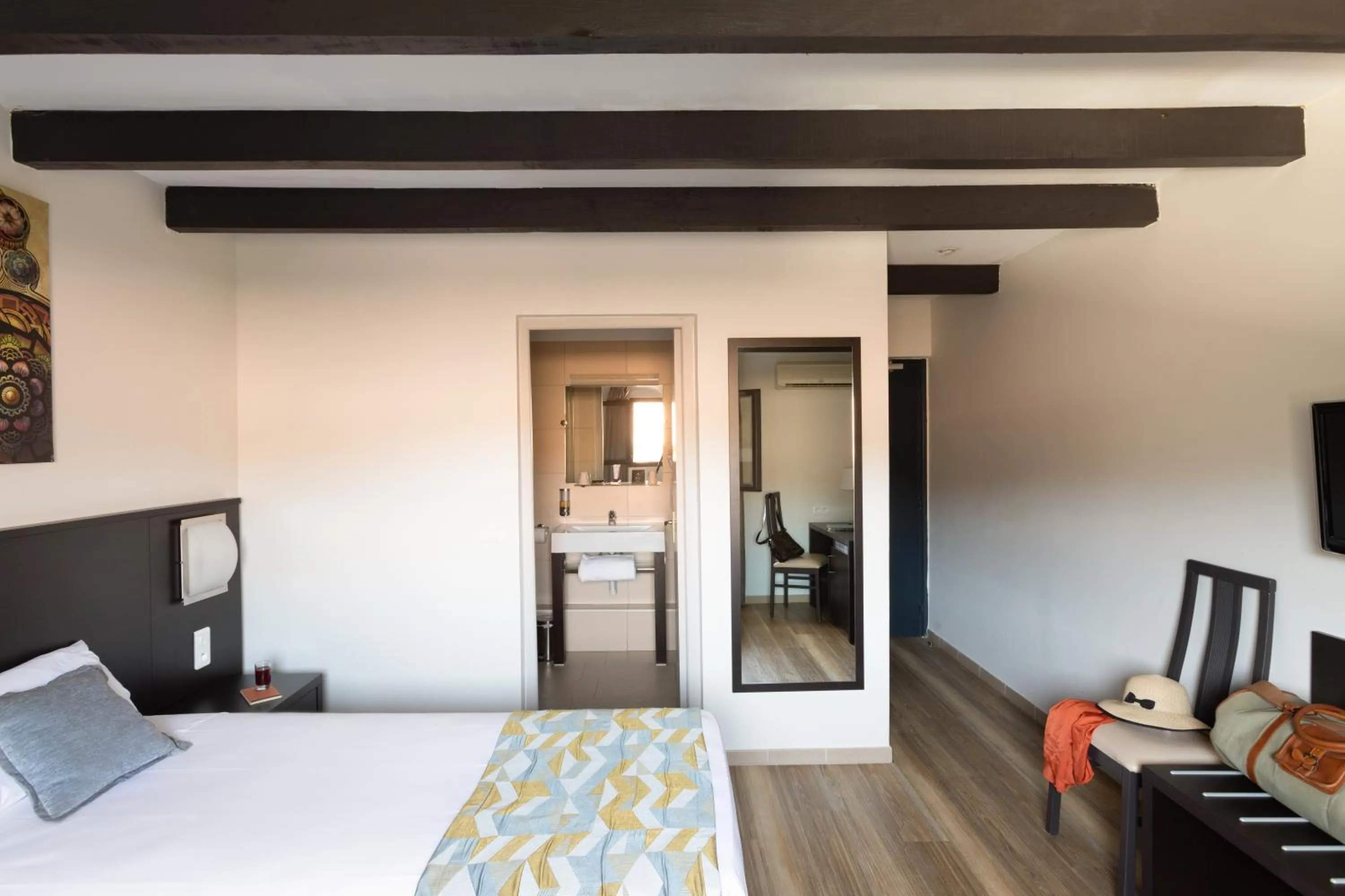 Property building, Bed in Hotel U Ricordu & Spa