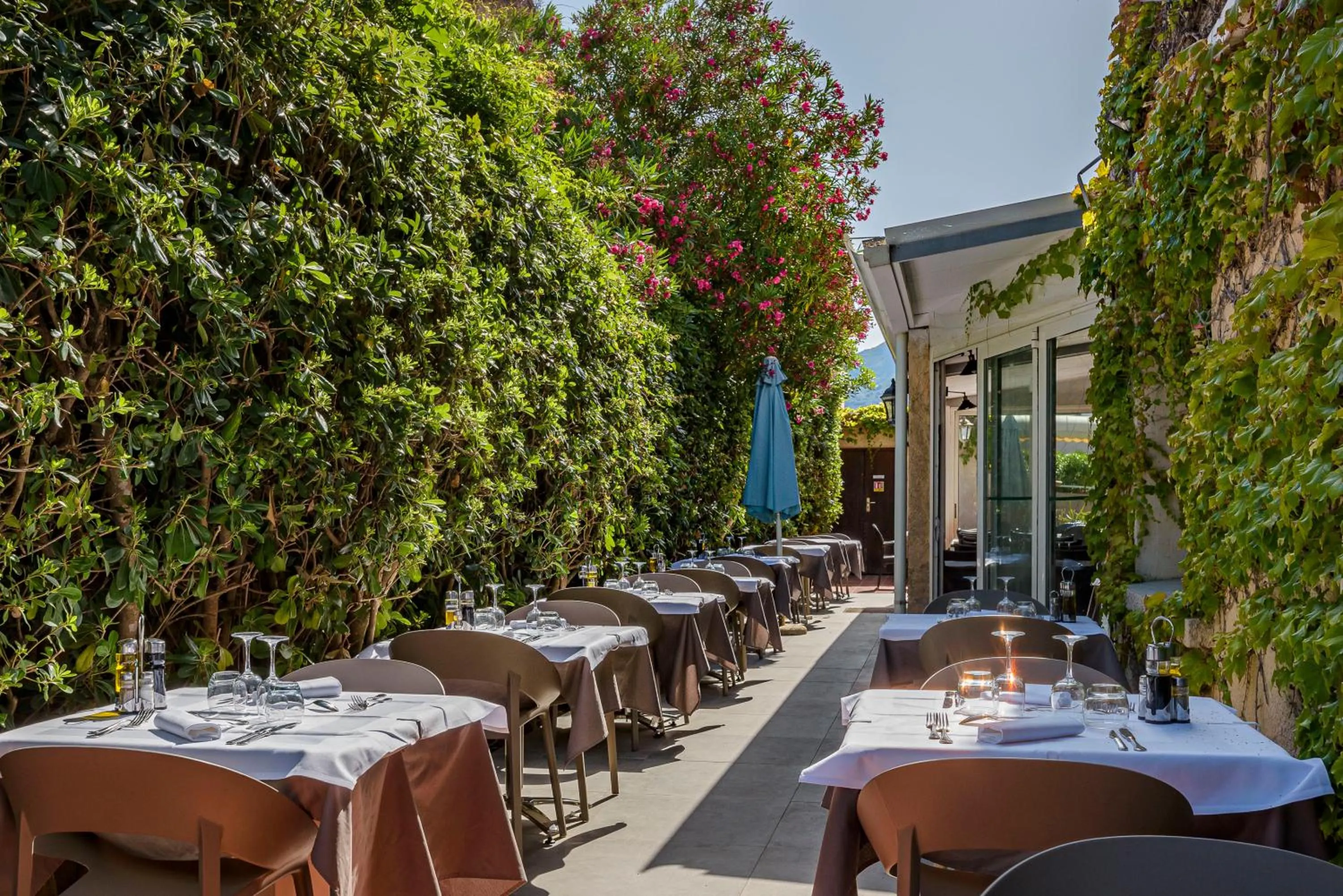 Restaurant/places to eat in Hotel U Ricordu & Spa