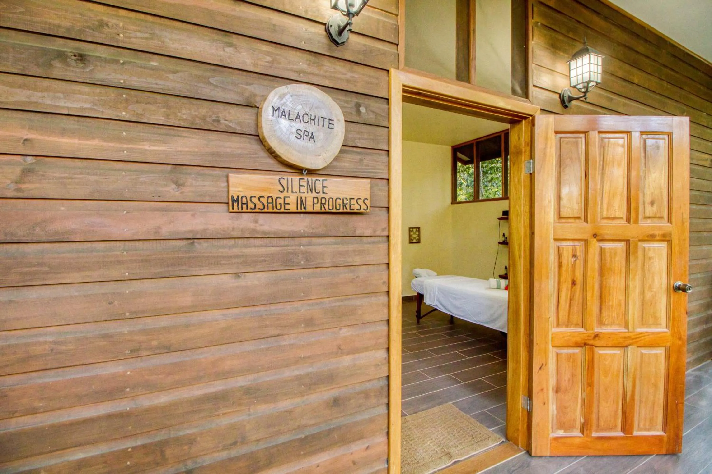 Spa and wellness centre/facilities, Bed in Mariposa Jungle Lodge