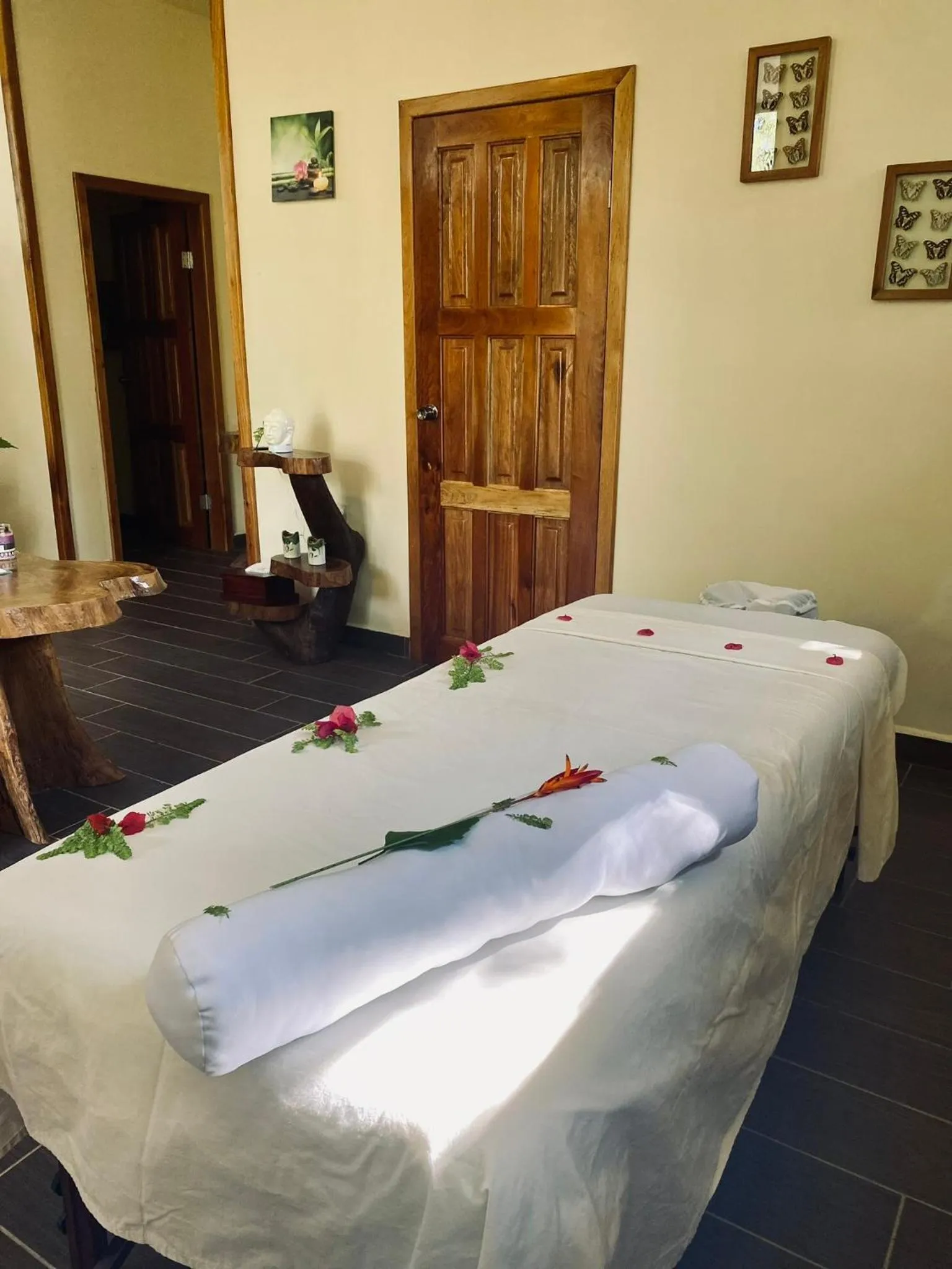 Spa and wellness centre/facilities, Bed in Mariposa Jungle Lodge