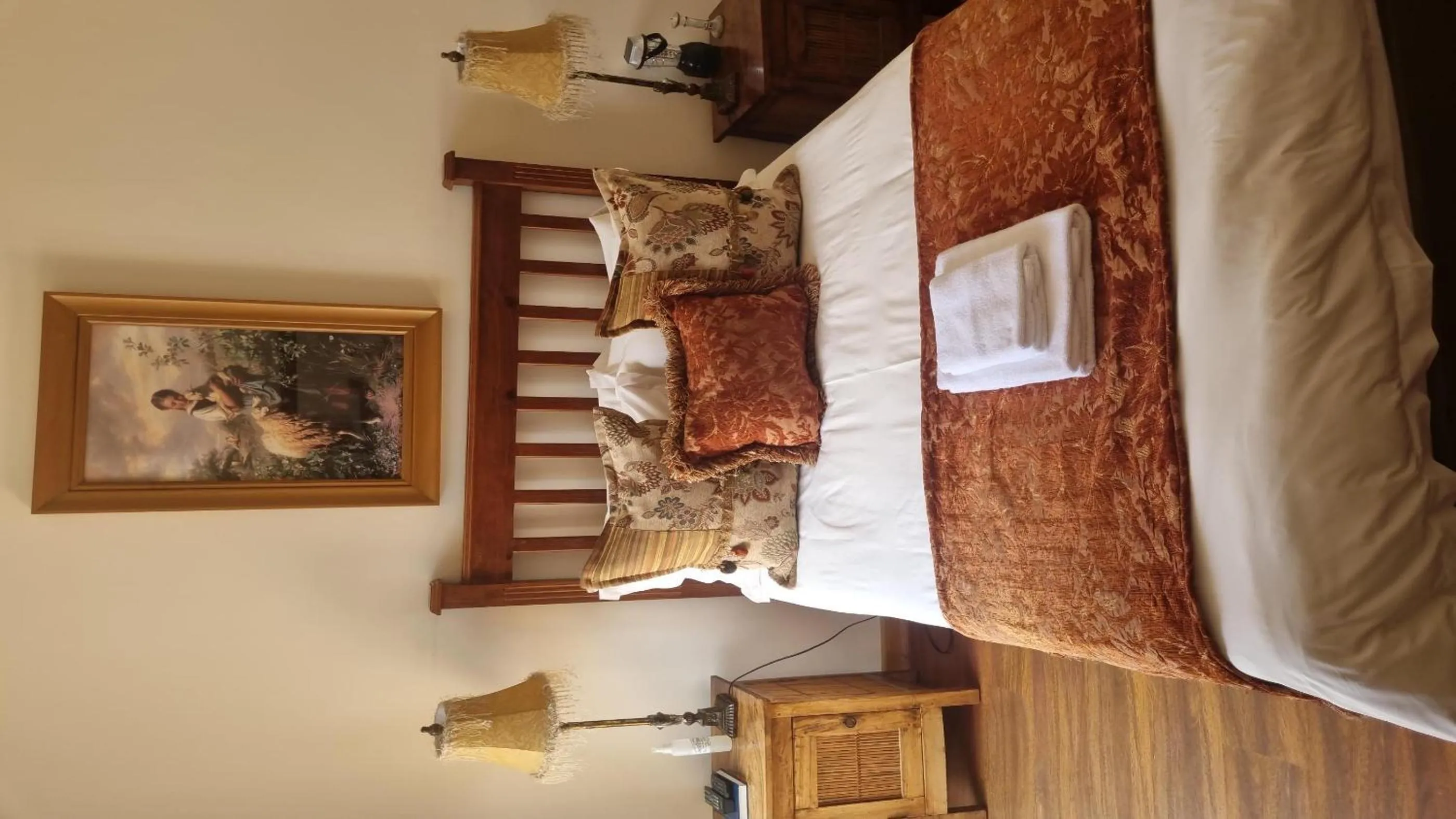 Bed in Frankfort Guesthouse