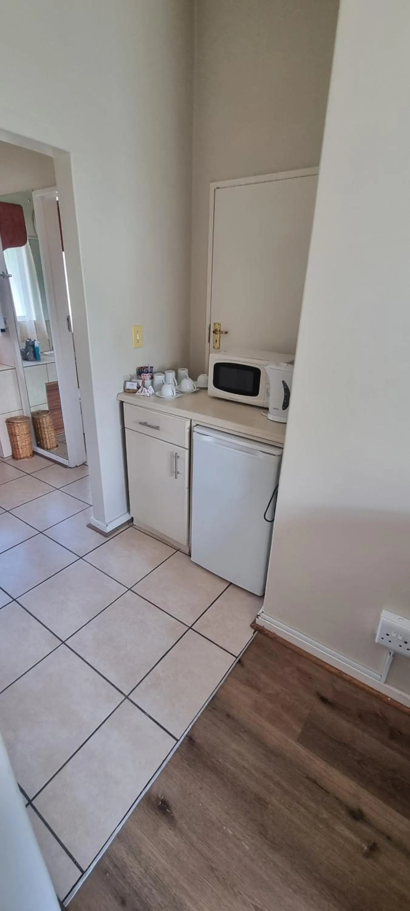 Kitchen or kitchenette in Frankfort Guesthouse