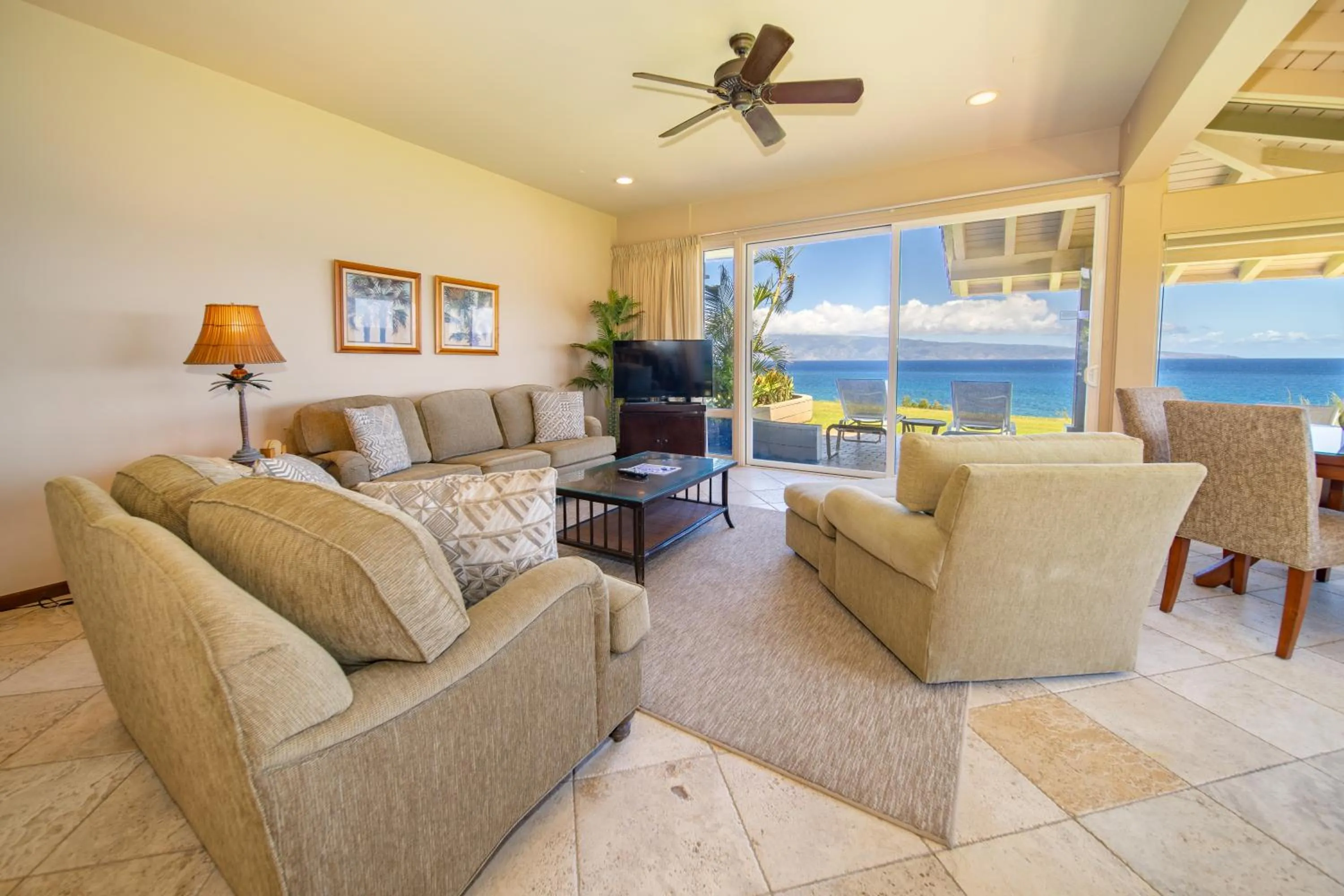Living room in Kapalua Villas Maui