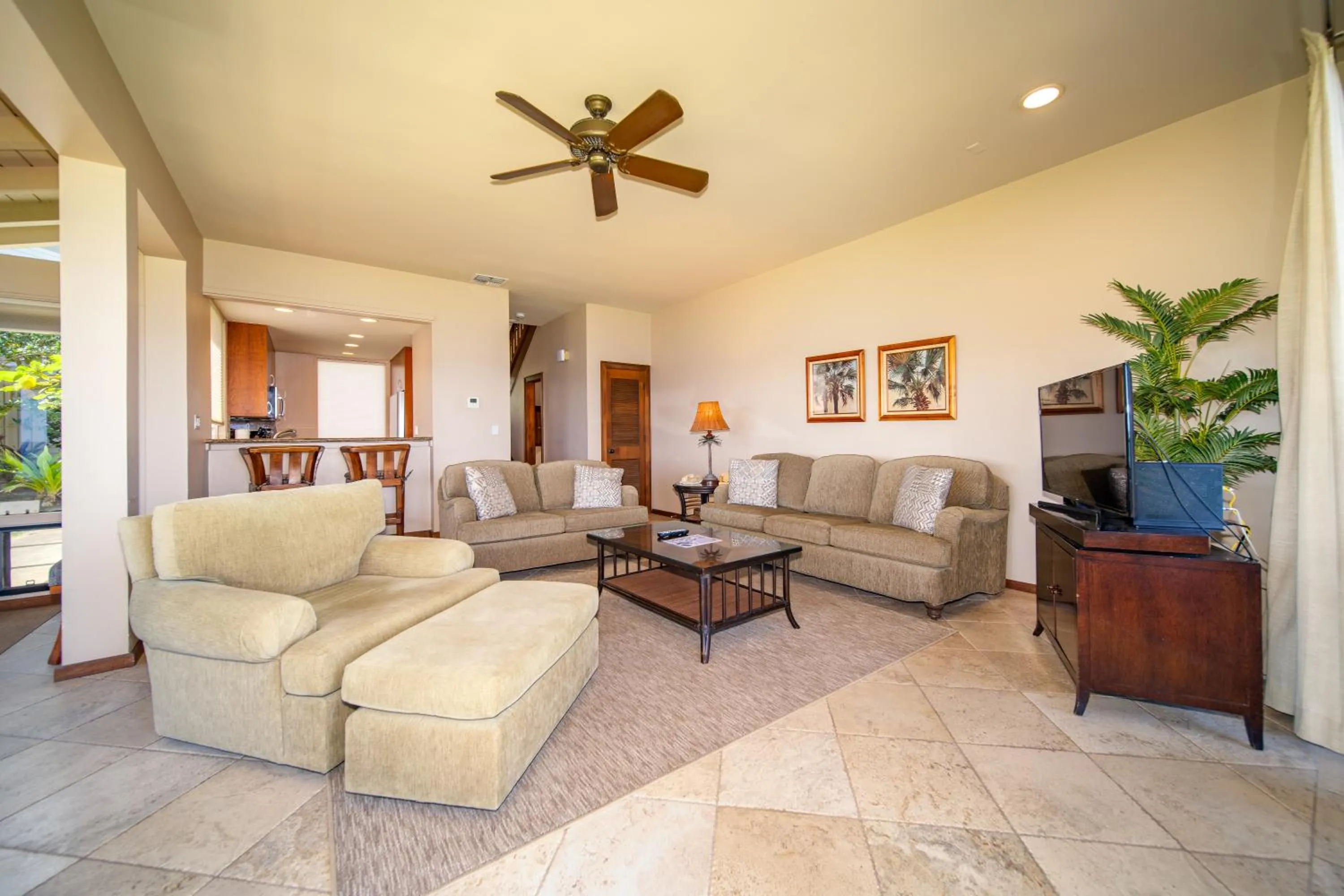 Living room in Kapalua Villas Maui