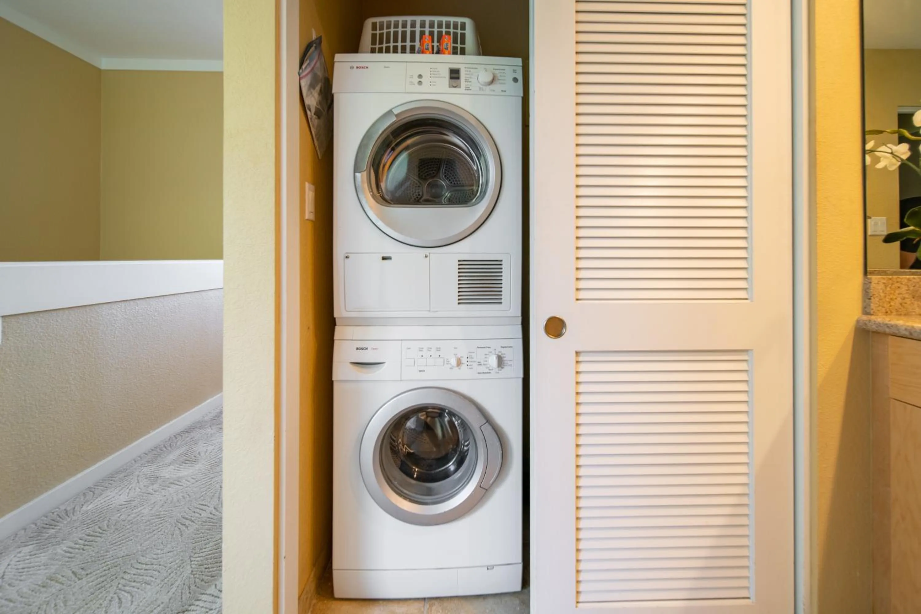 washing machine in Kapalua Villas Maui