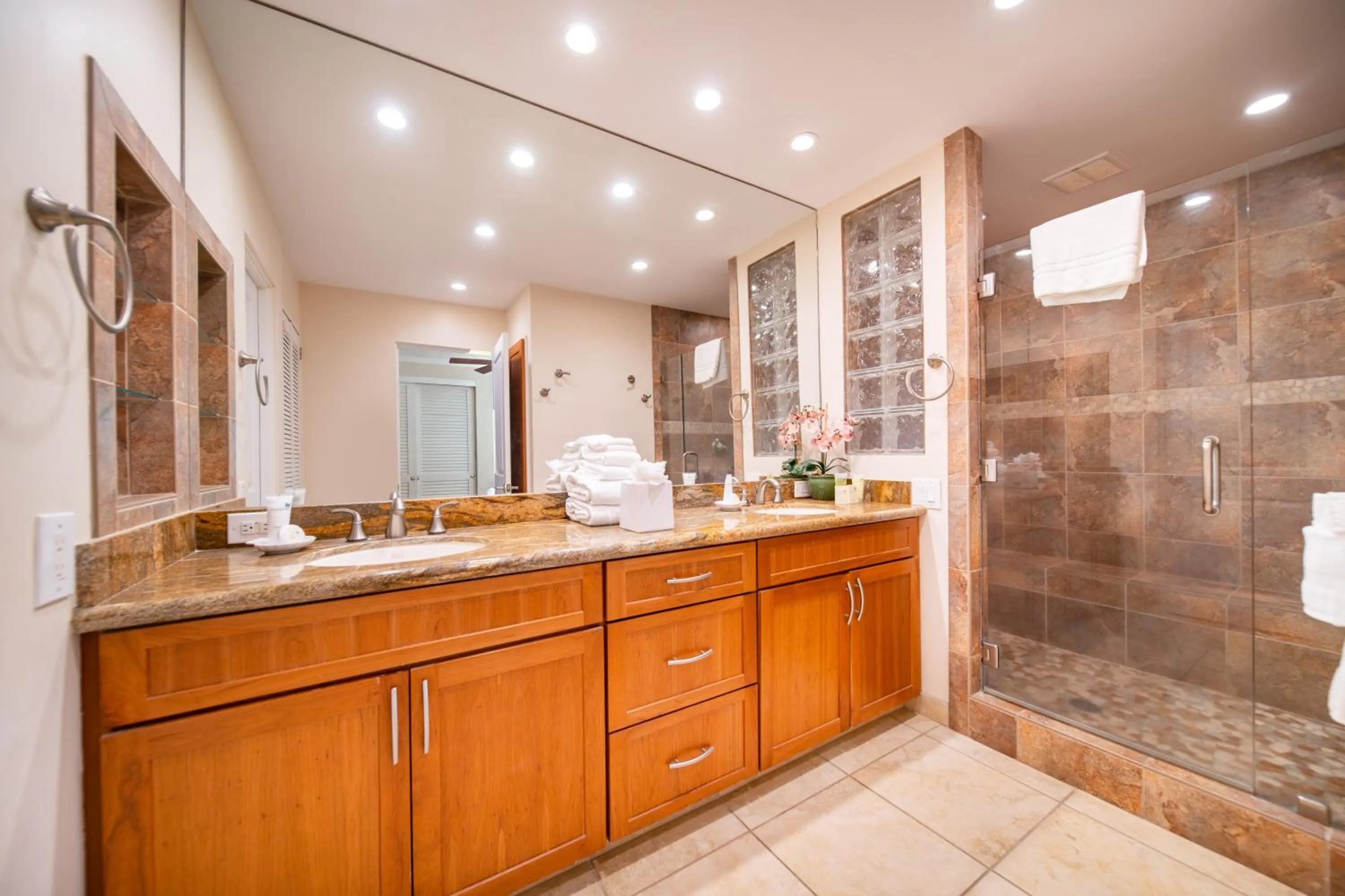 Shower in Kapalua Villas Maui