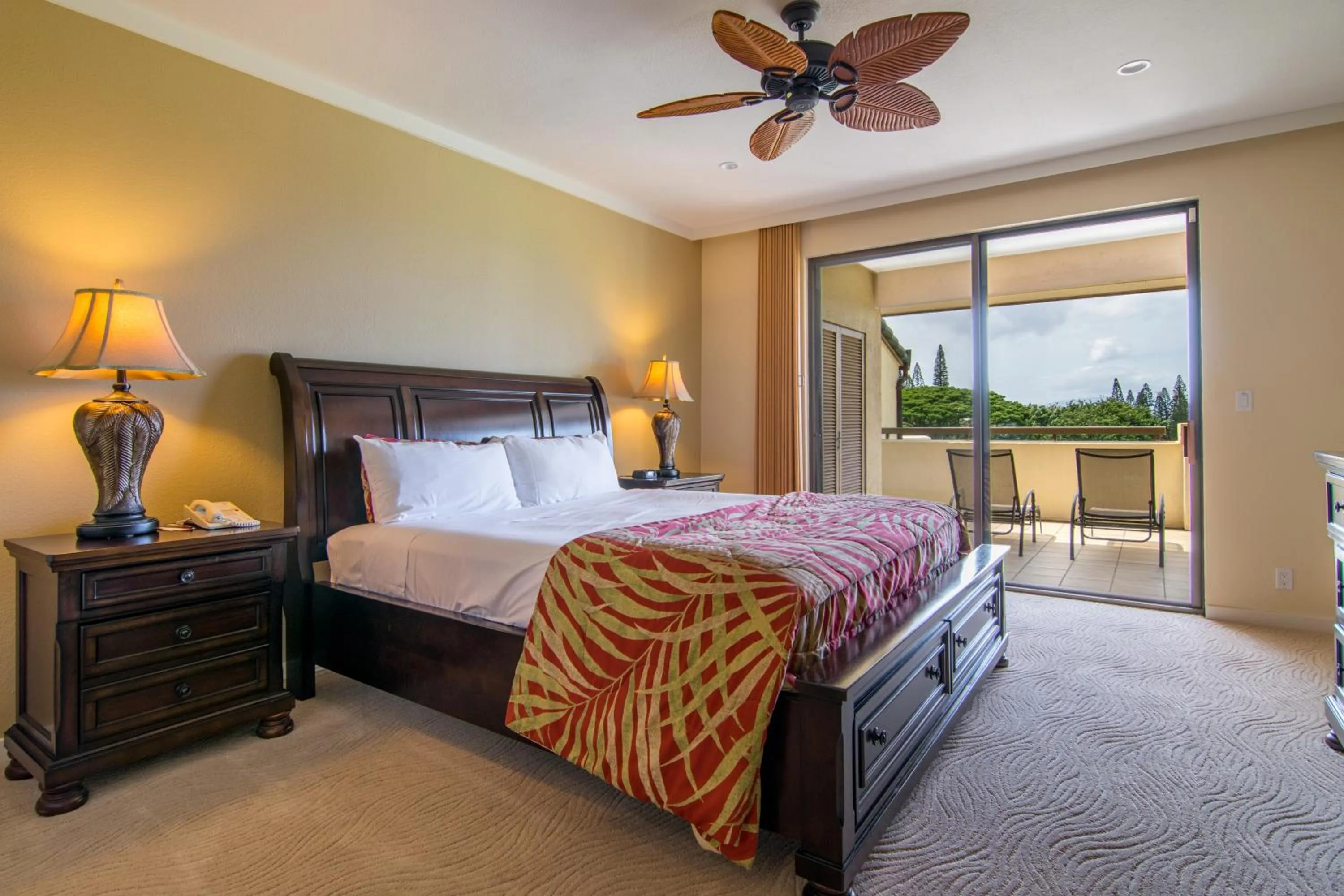 Bed in Kapalua Villas Maui