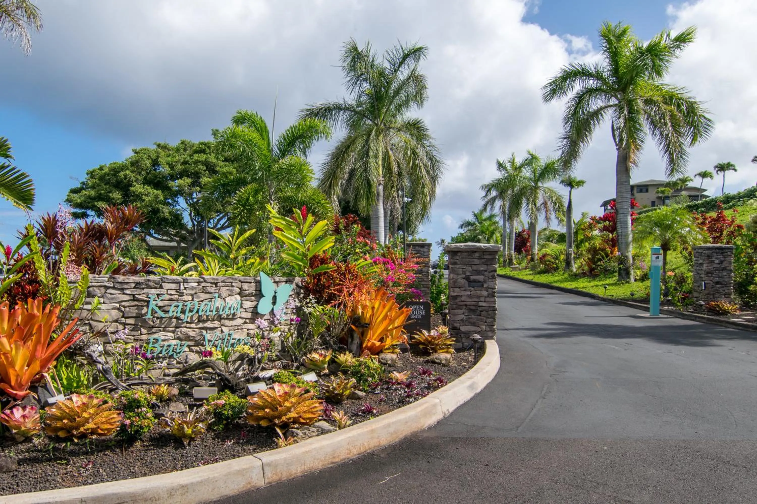 Property building in Kapalua Villas Maui