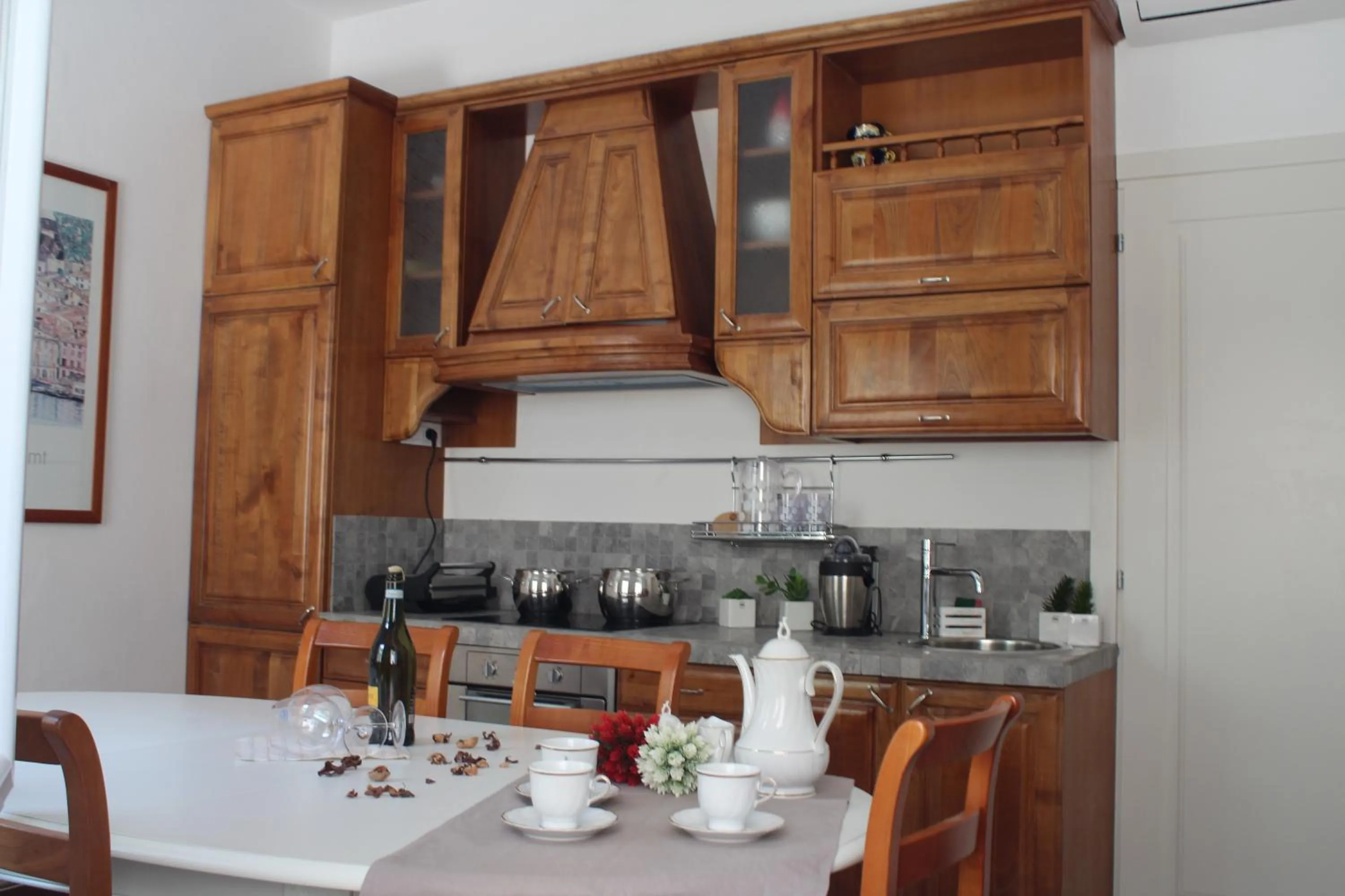 Communal kitchen in B&B Poggiobonizio