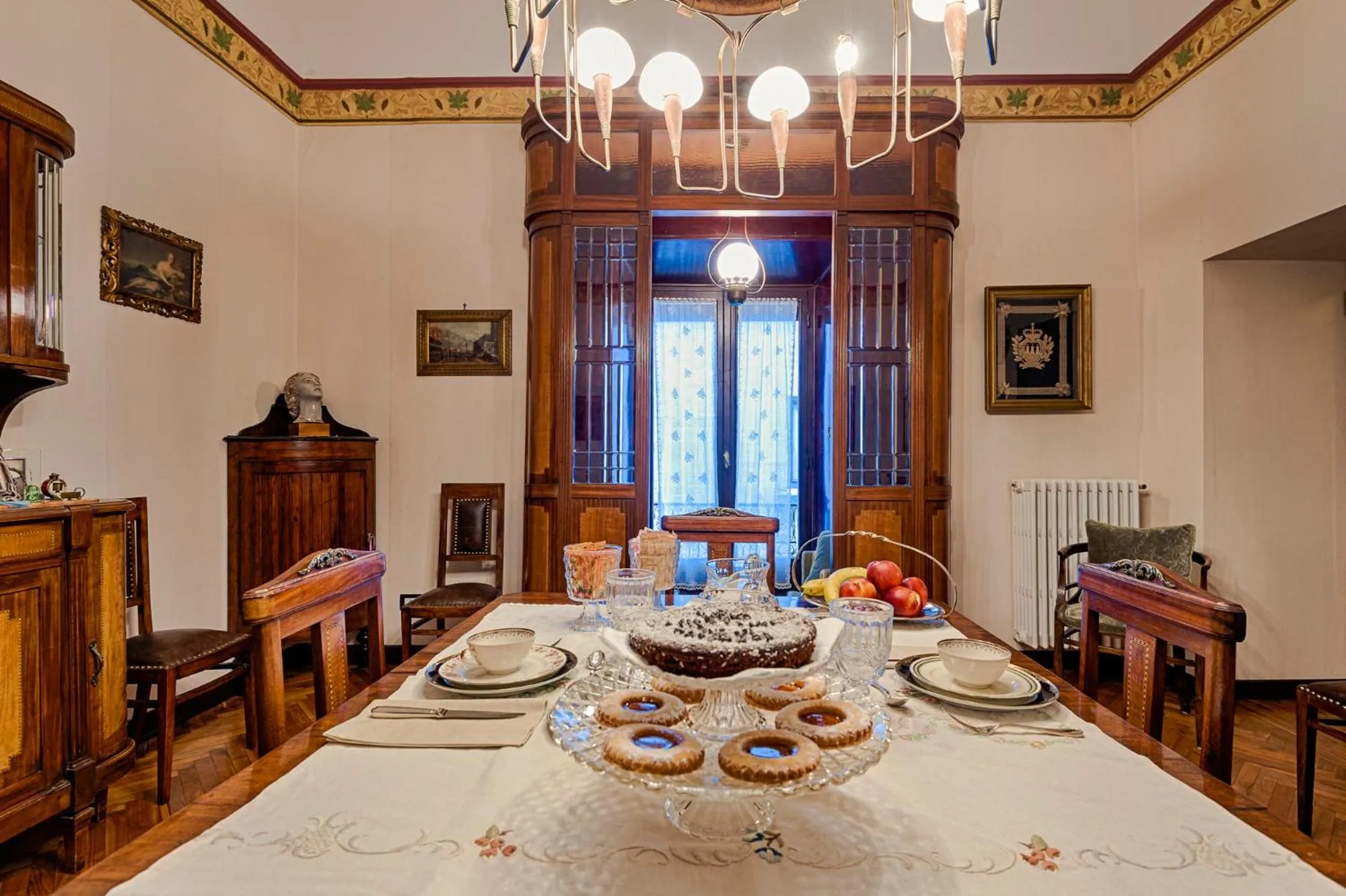 Italian breakfast in antica bifora rsm