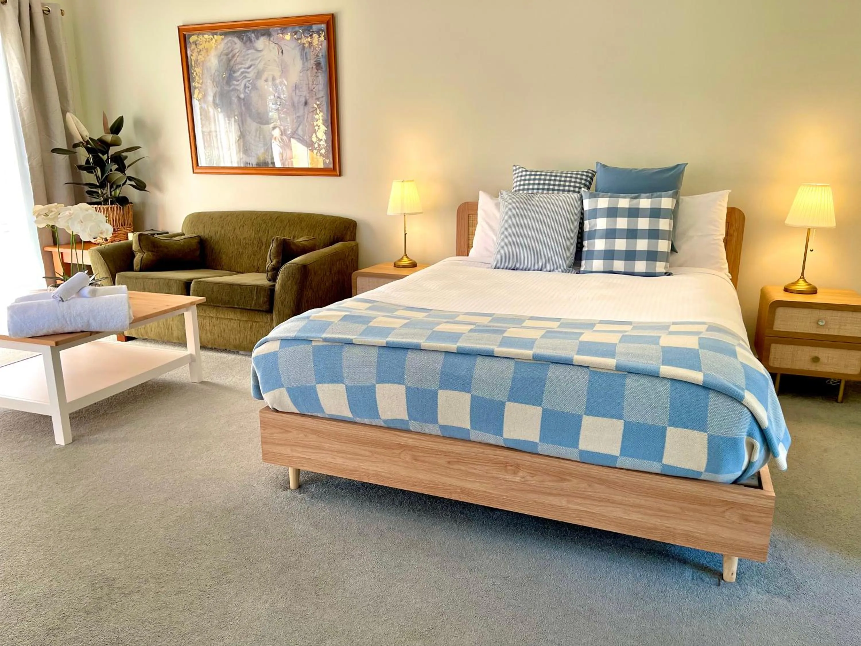 Bed in Euroa Motor Inn