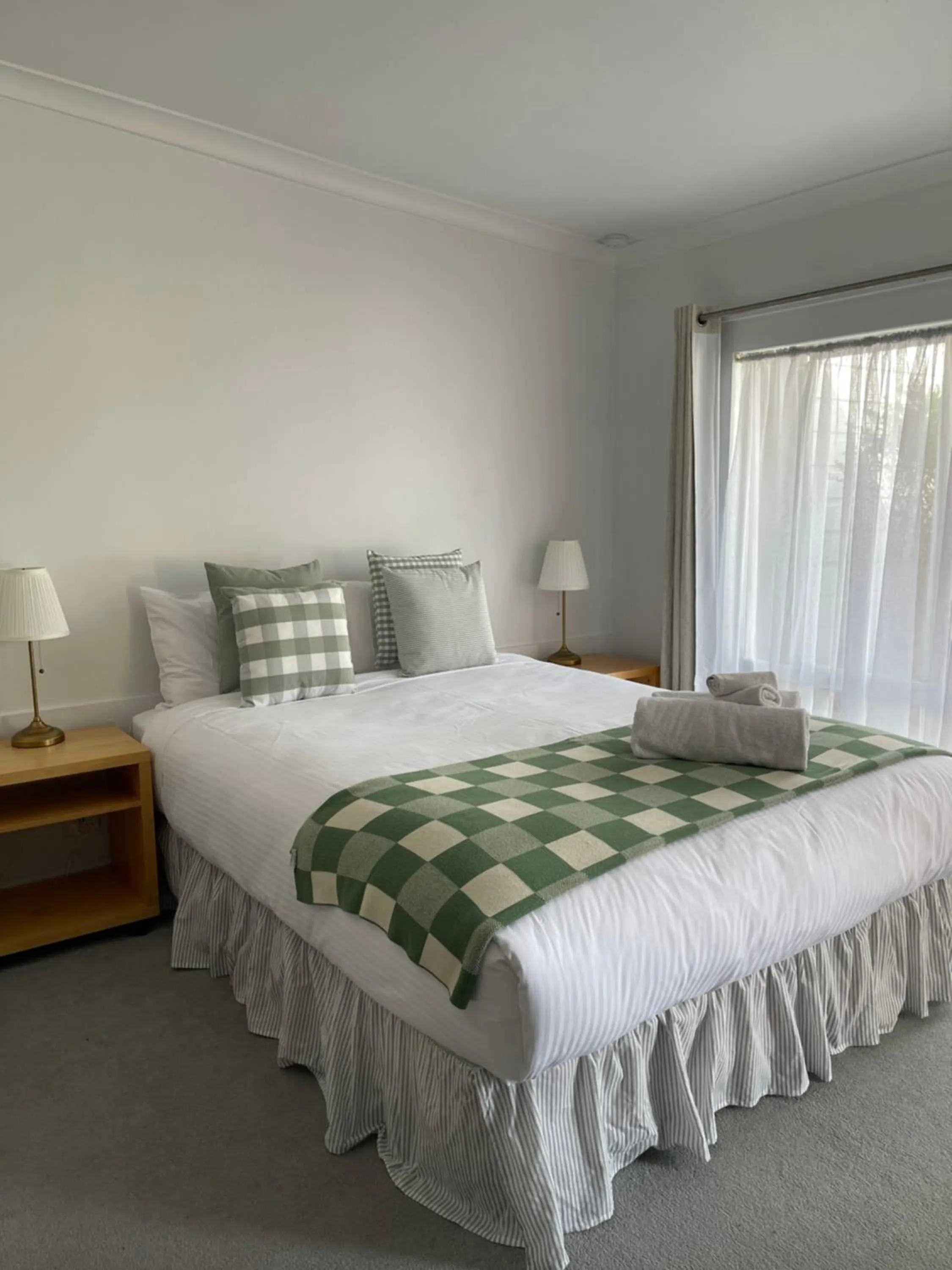 Bed in Euroa Motor Inn