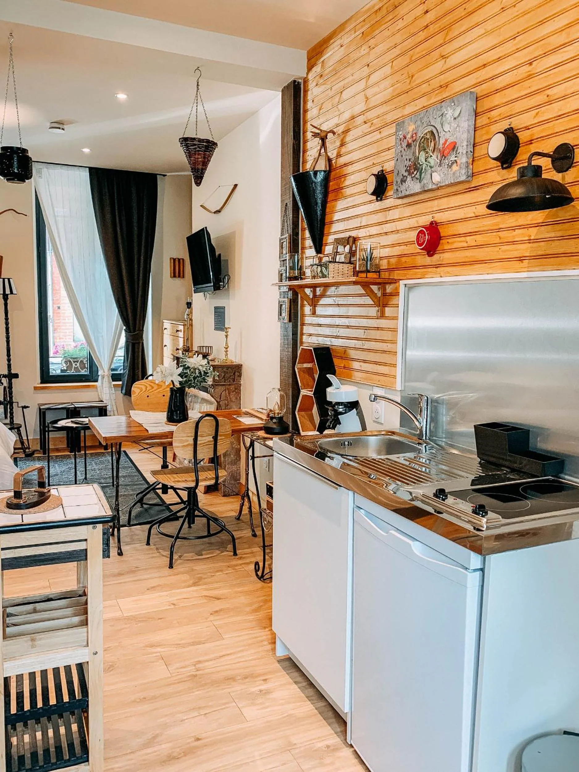Kitchen or kitchenette in La villa des souhaits