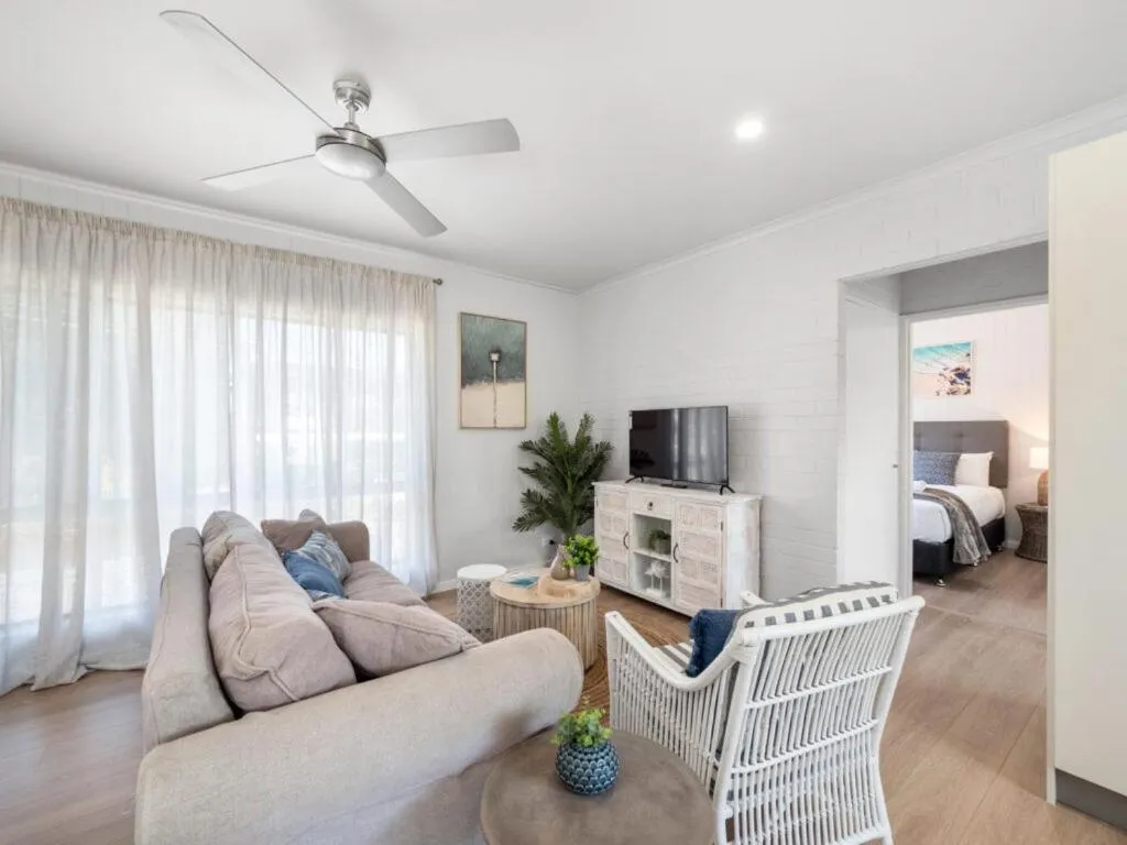 Ocean Park Motel & Holiday Apartments