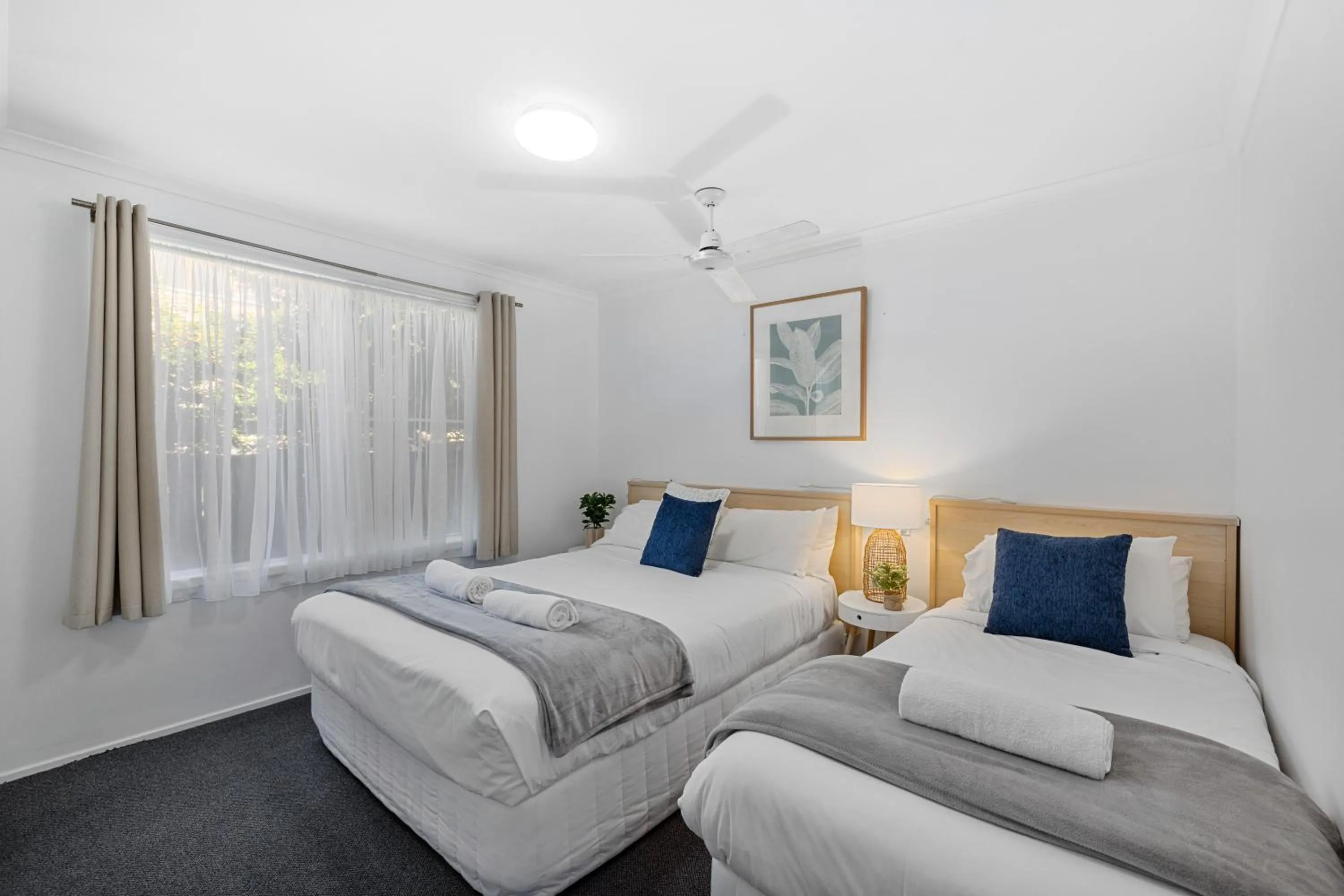 Bed in Ocean Park Motel & Holiday Apartments