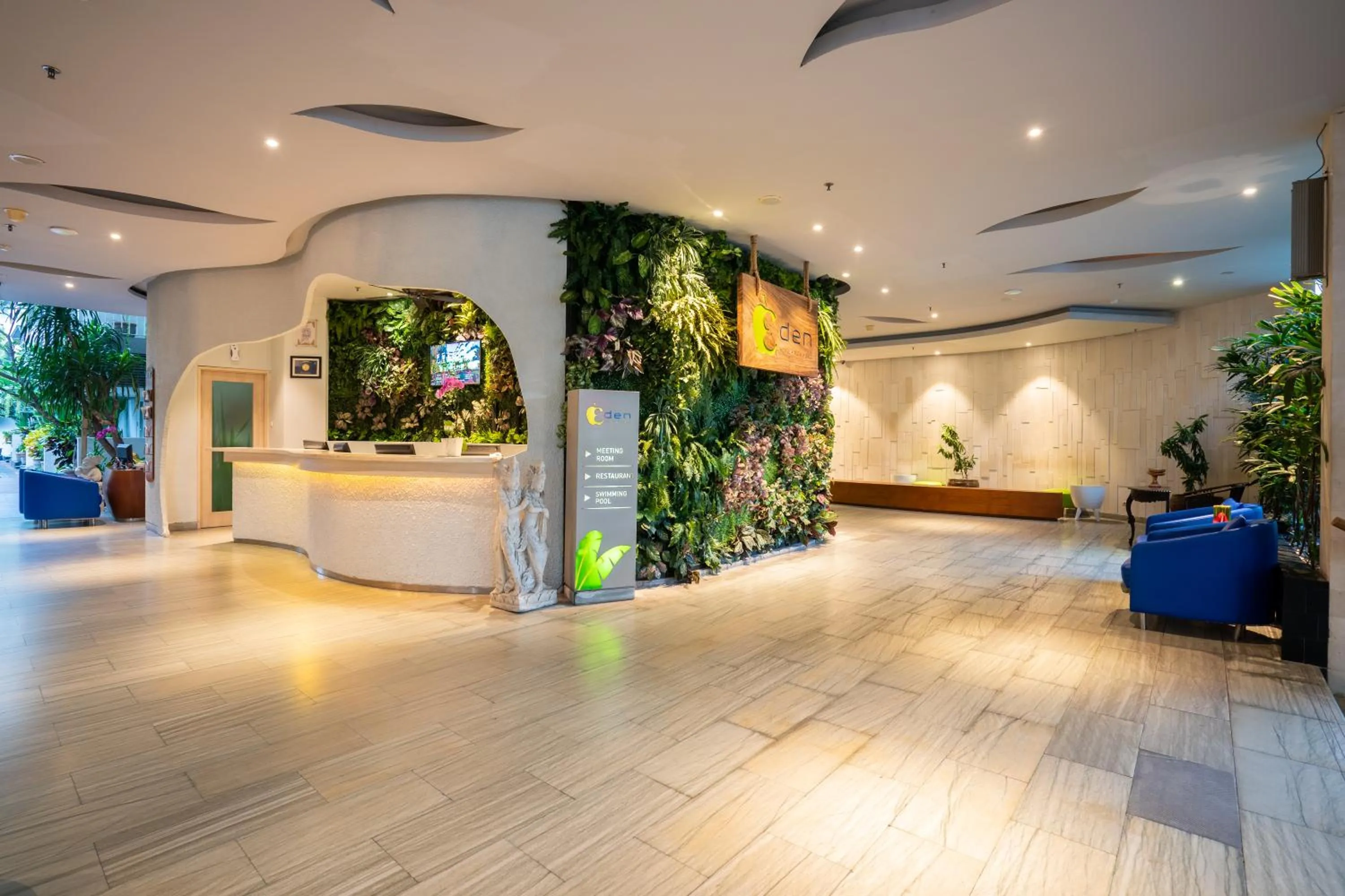 Lobby or reception in EDEN Hotel Kuta Bali