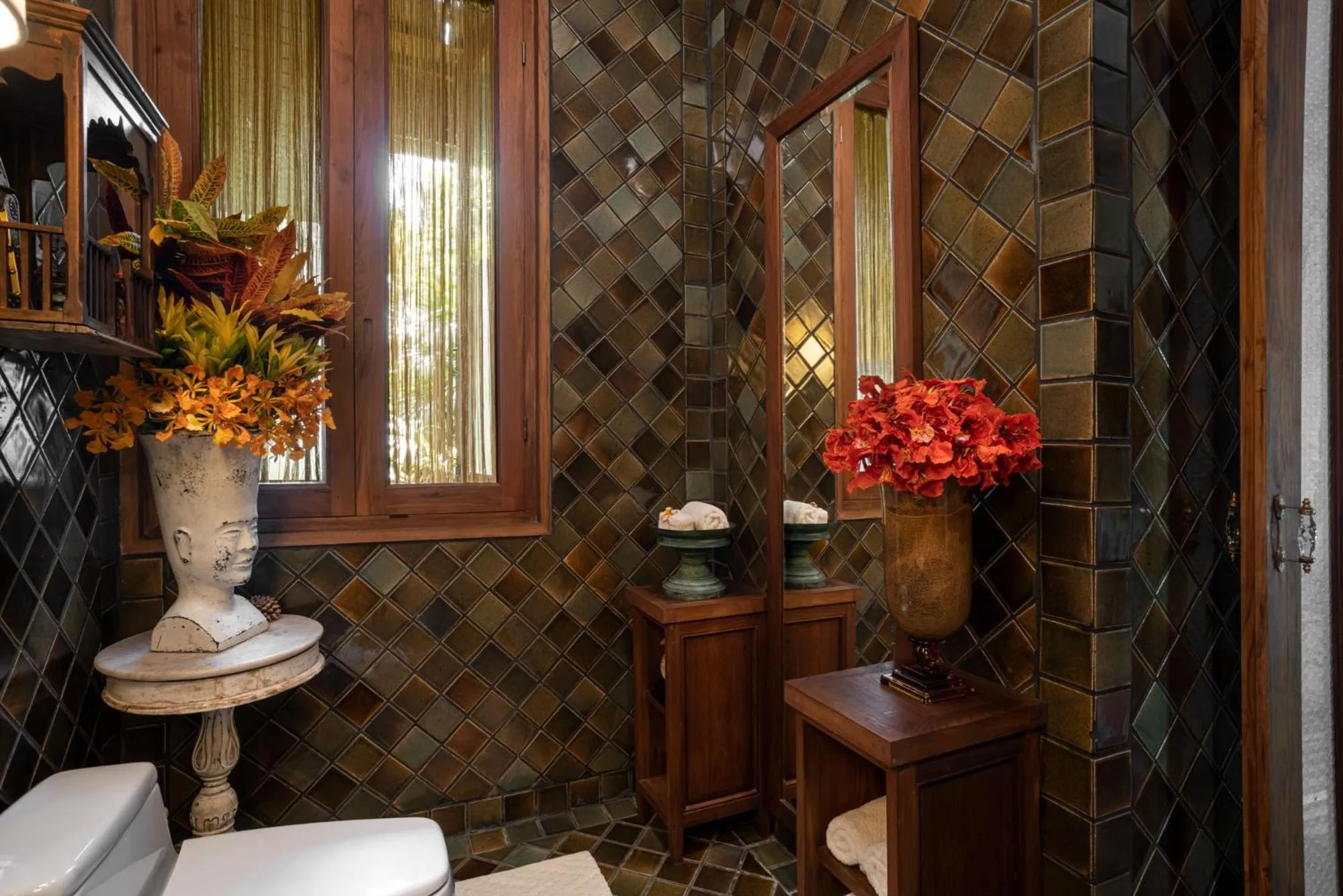 Bathroom in Howie's HomeStay