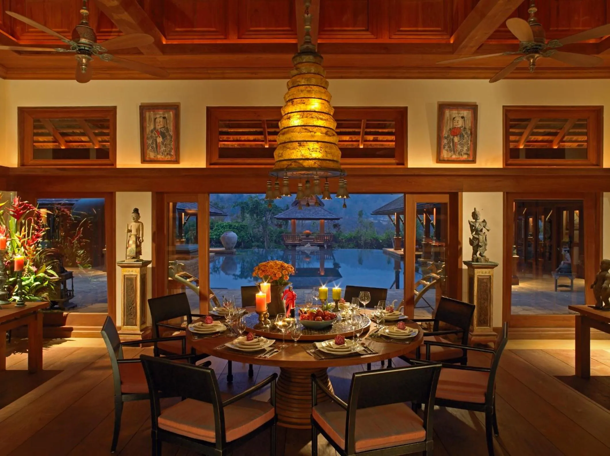 Restaurant/places to eat in Howie's HomeStay