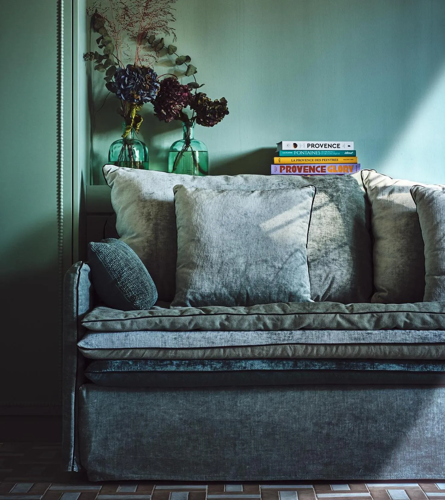 Living room in Le Pigonnet - Esprit de France