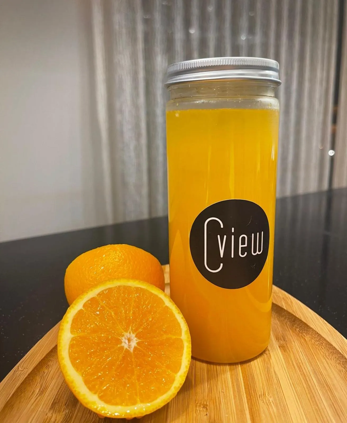 Food and drinks in Tripper Inn - تريبر إن