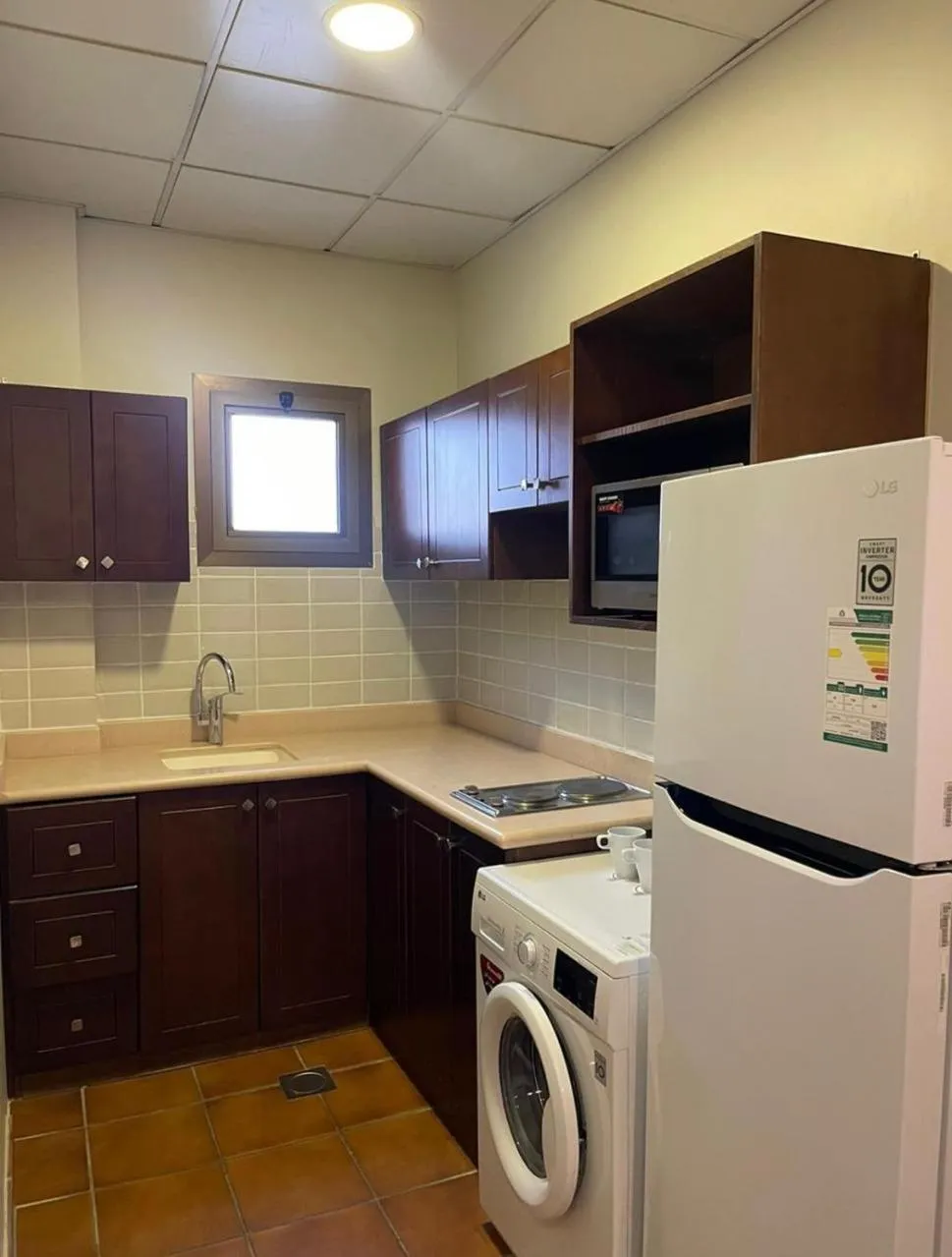 Tripper Inn - تريبر إن