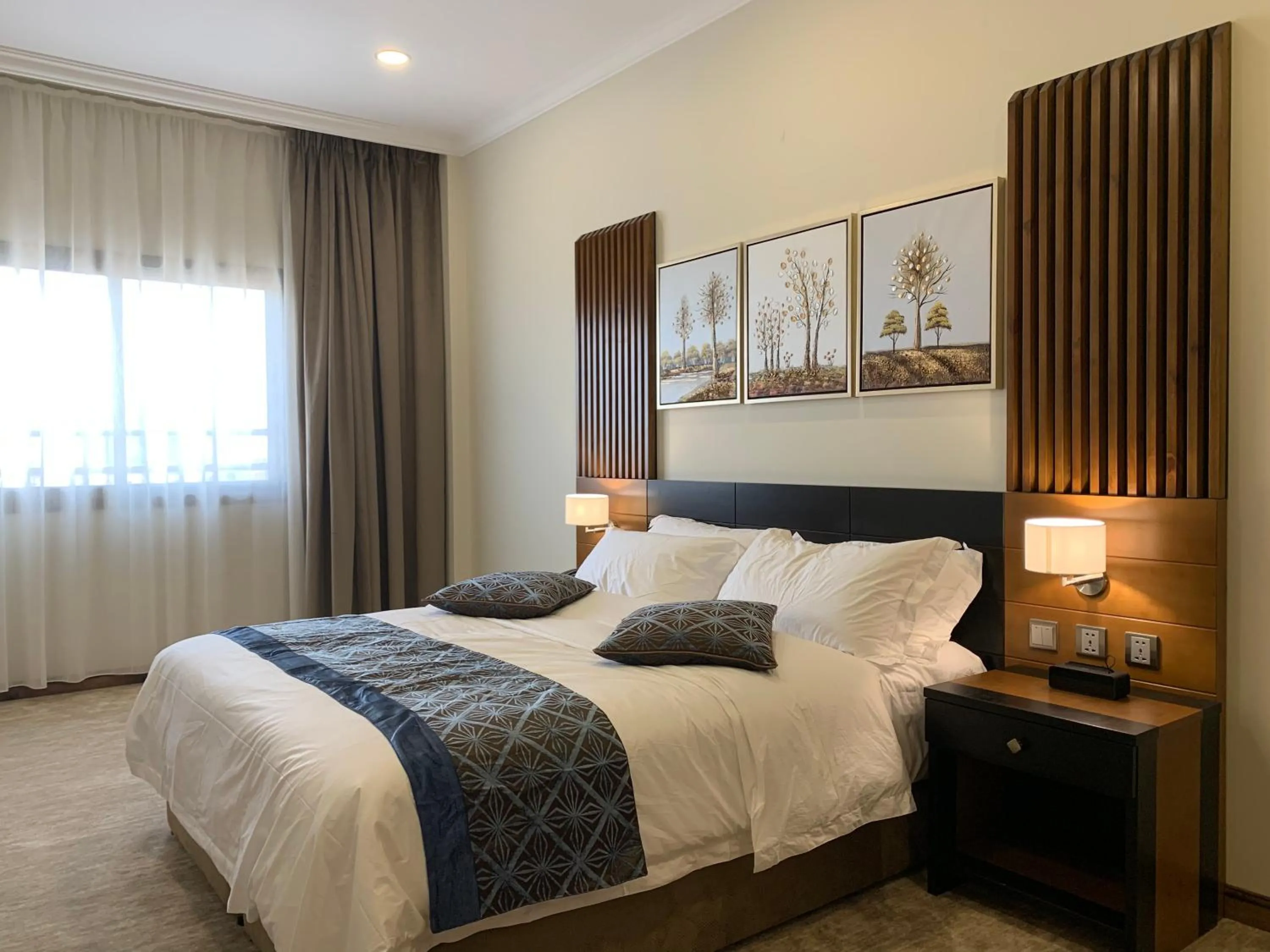 Bed in Tripper Inn - تريبر إن