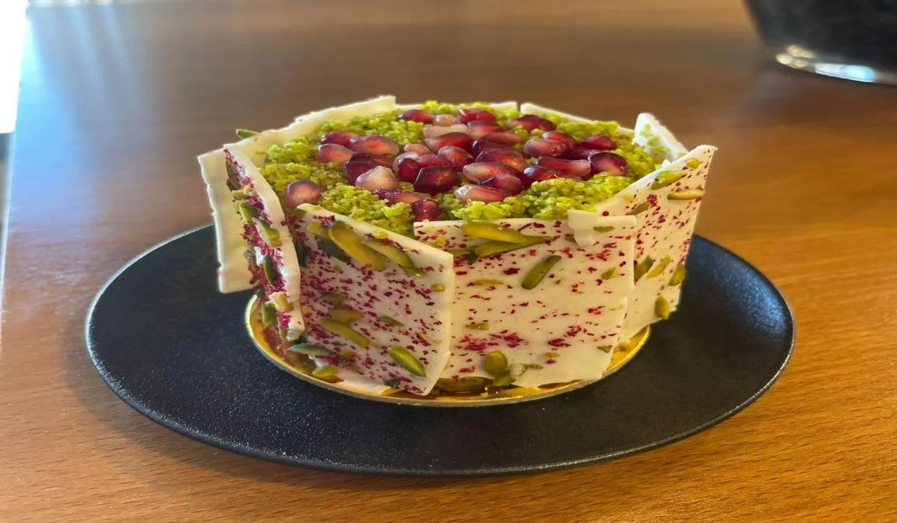 Restaurant/places to eat in Tripper Inn - تريبر إن