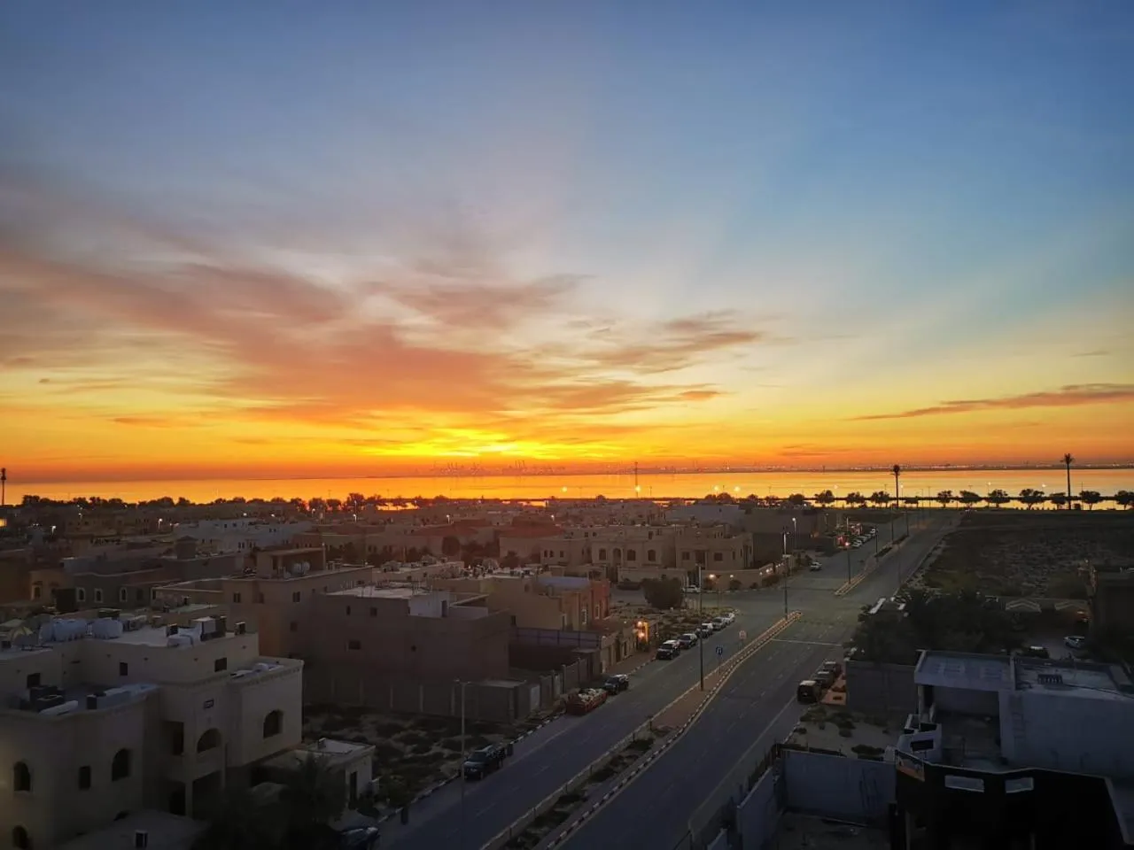 Sunrise in Tripper Inn - تريبر إن