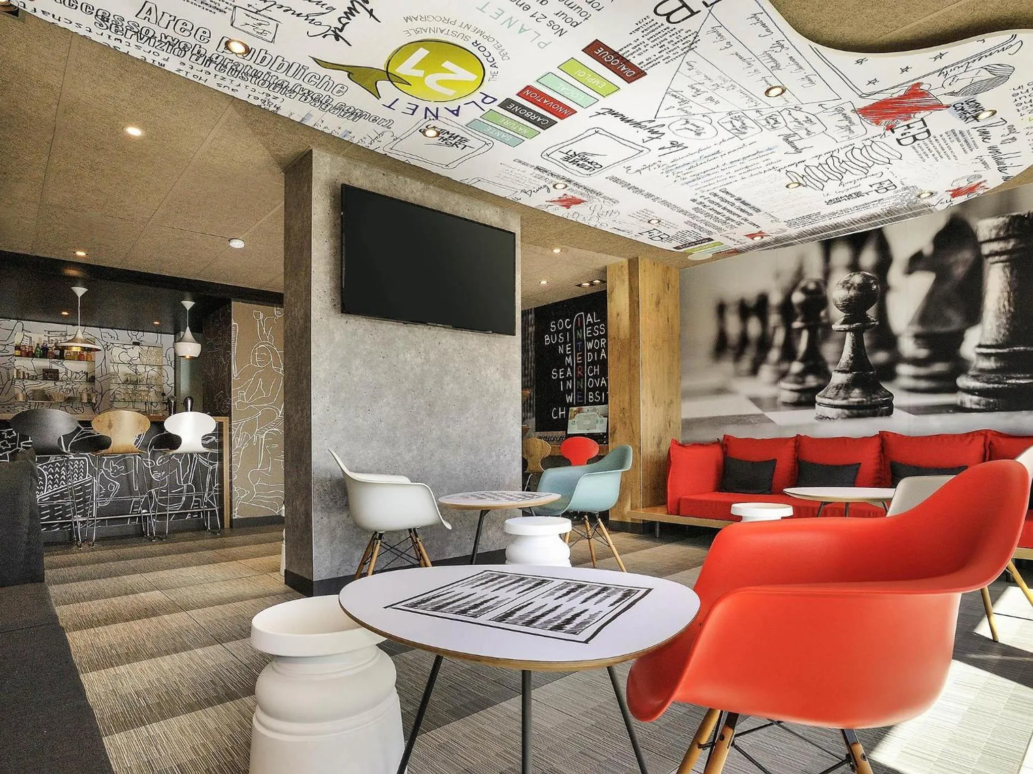 Lounge or bar in Ibis Lyon Villefranche Sur Saone