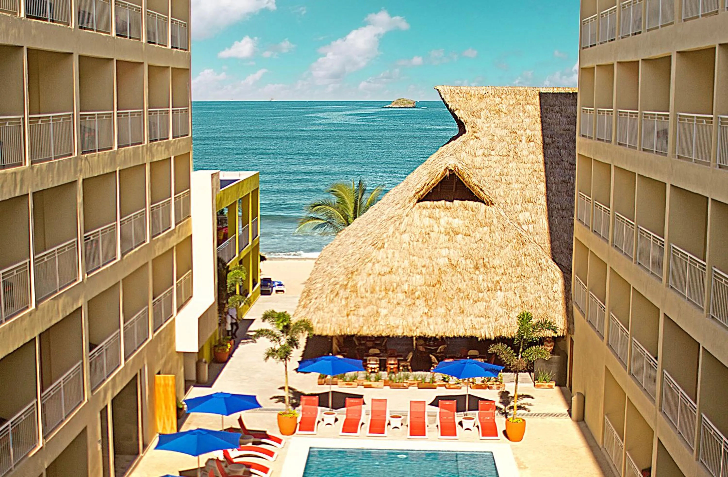 Property building in Decameron Isla Coral Guayabitos, Ramada All-Inclusive Resort