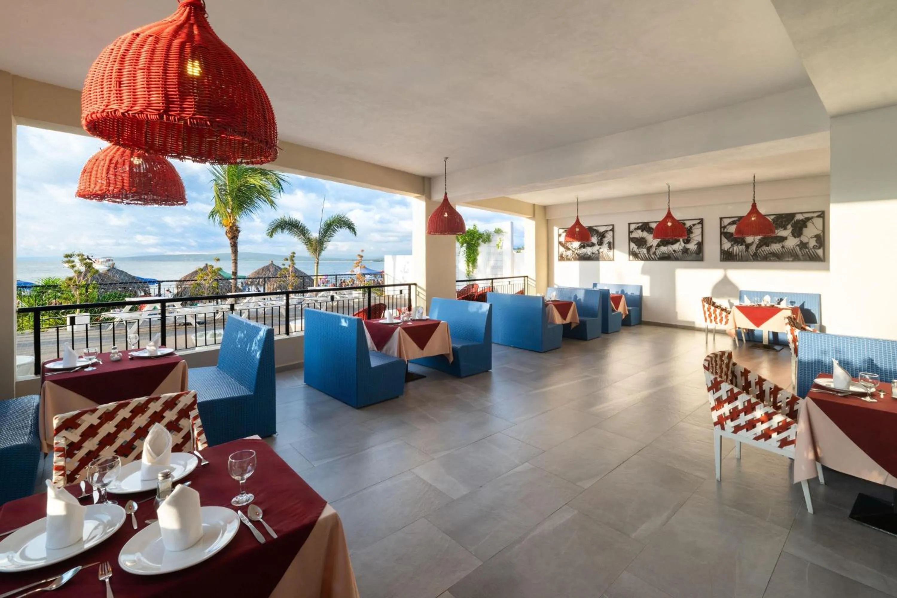 Restaurant/places to eat in Decameron La Marina Guayabitos, Ramada All-Inclusive Resort