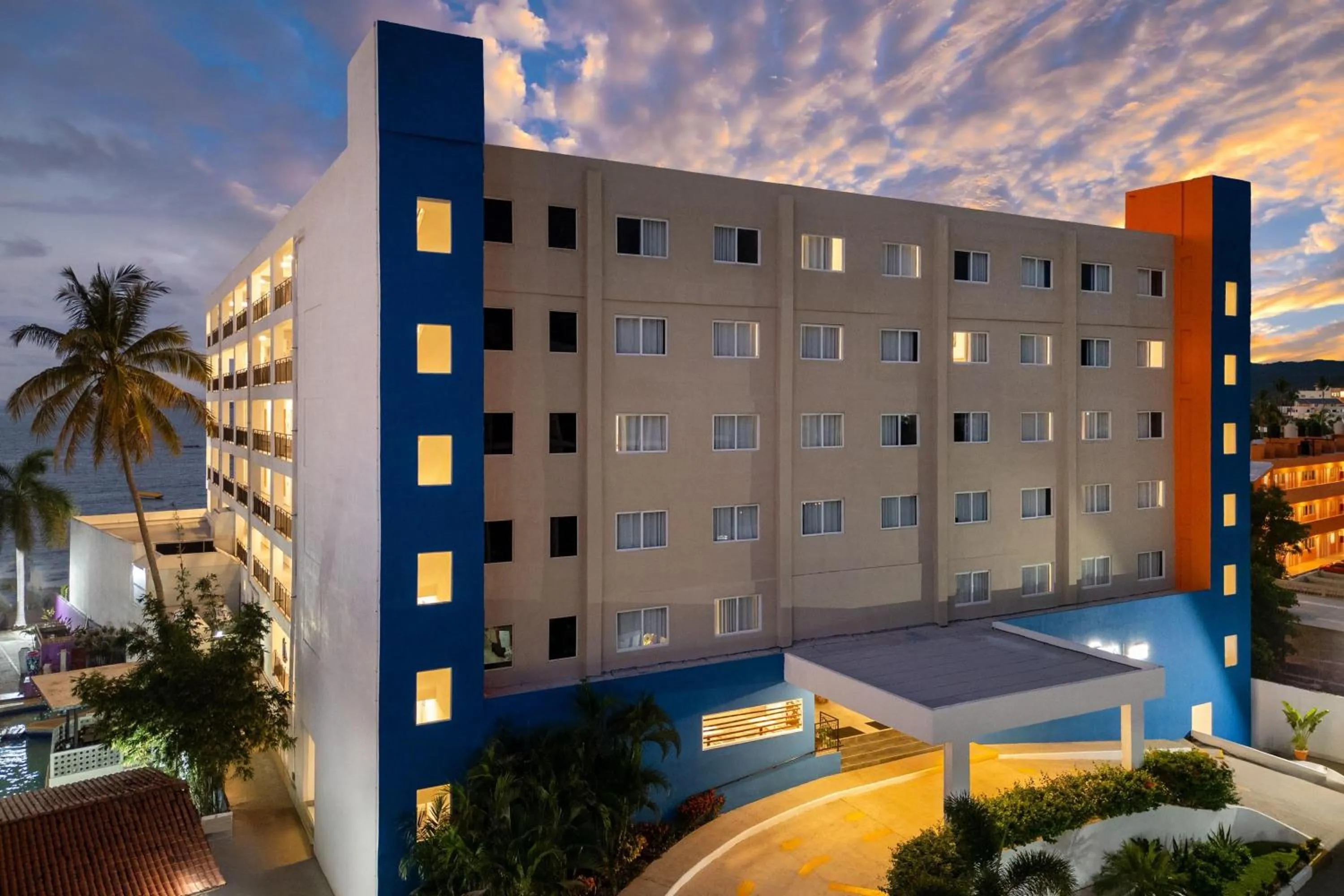 Property building in Decameron La Marina Guayabitos, Ramada All-Inclusive Resort