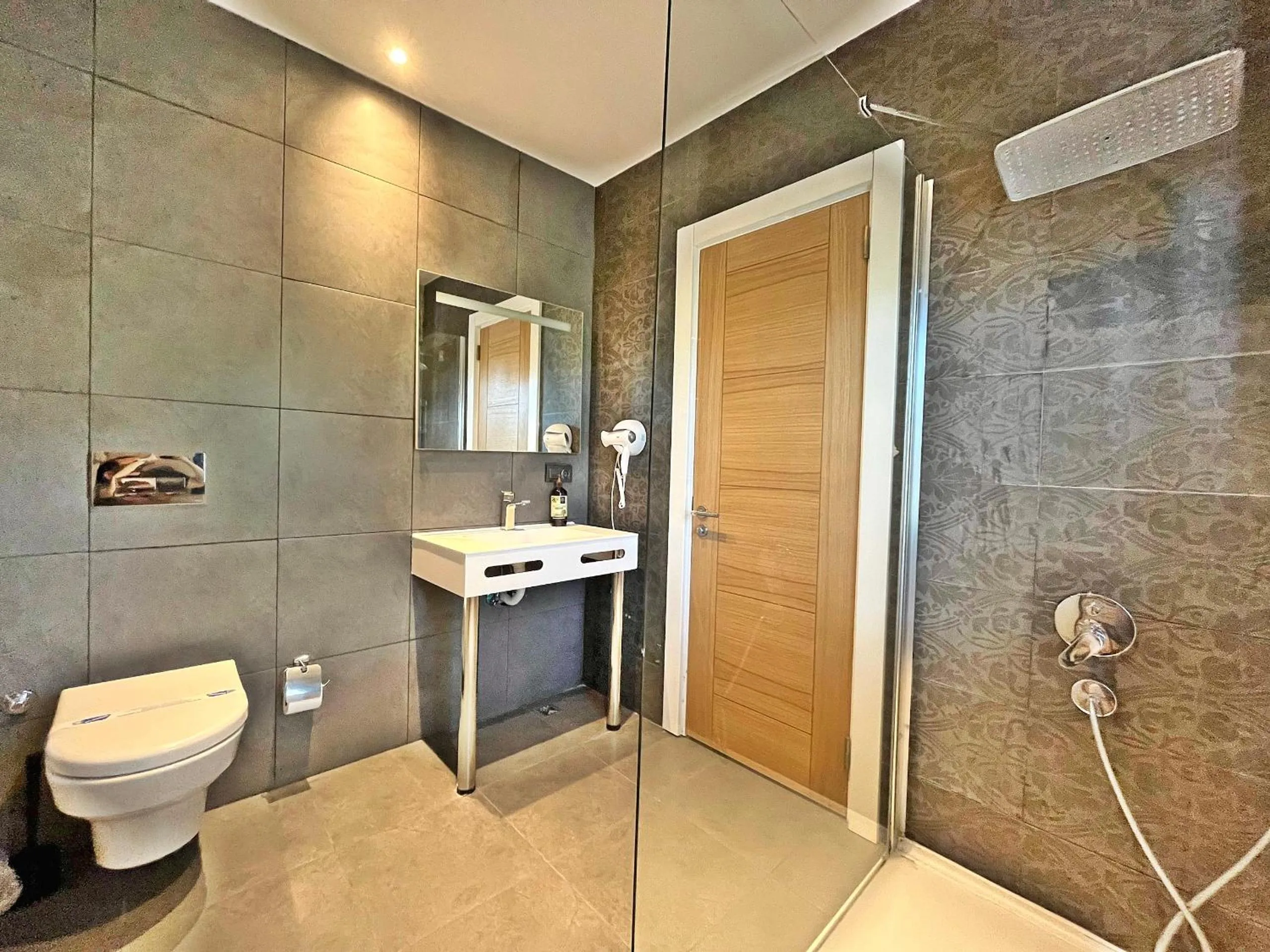 Bathroom in Turnaboğazı Çiftlik Evleri