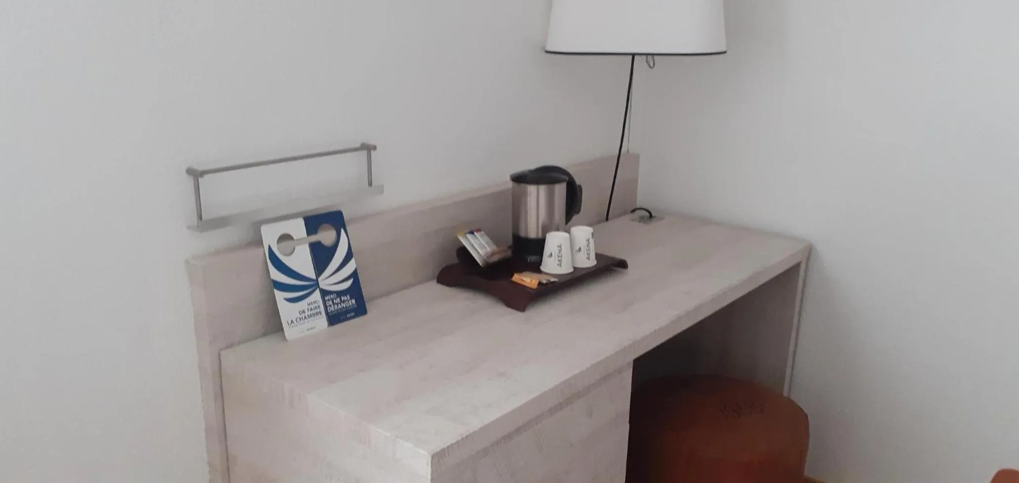 Coffee/tea facilities in Hôtel AKENA Biarritz - Grande plage