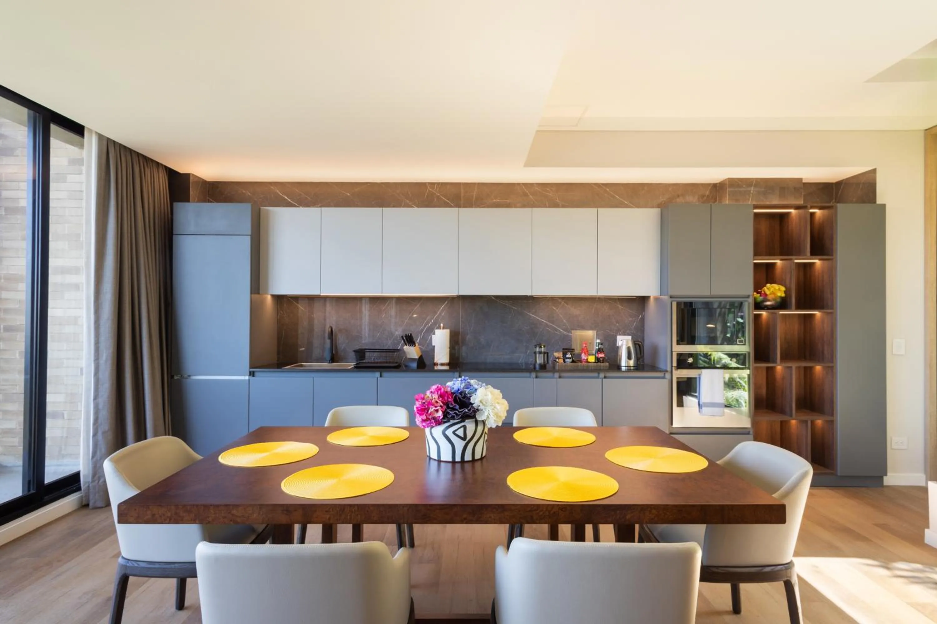 Kitchen or kitchenette in Cassa Luxury Homes