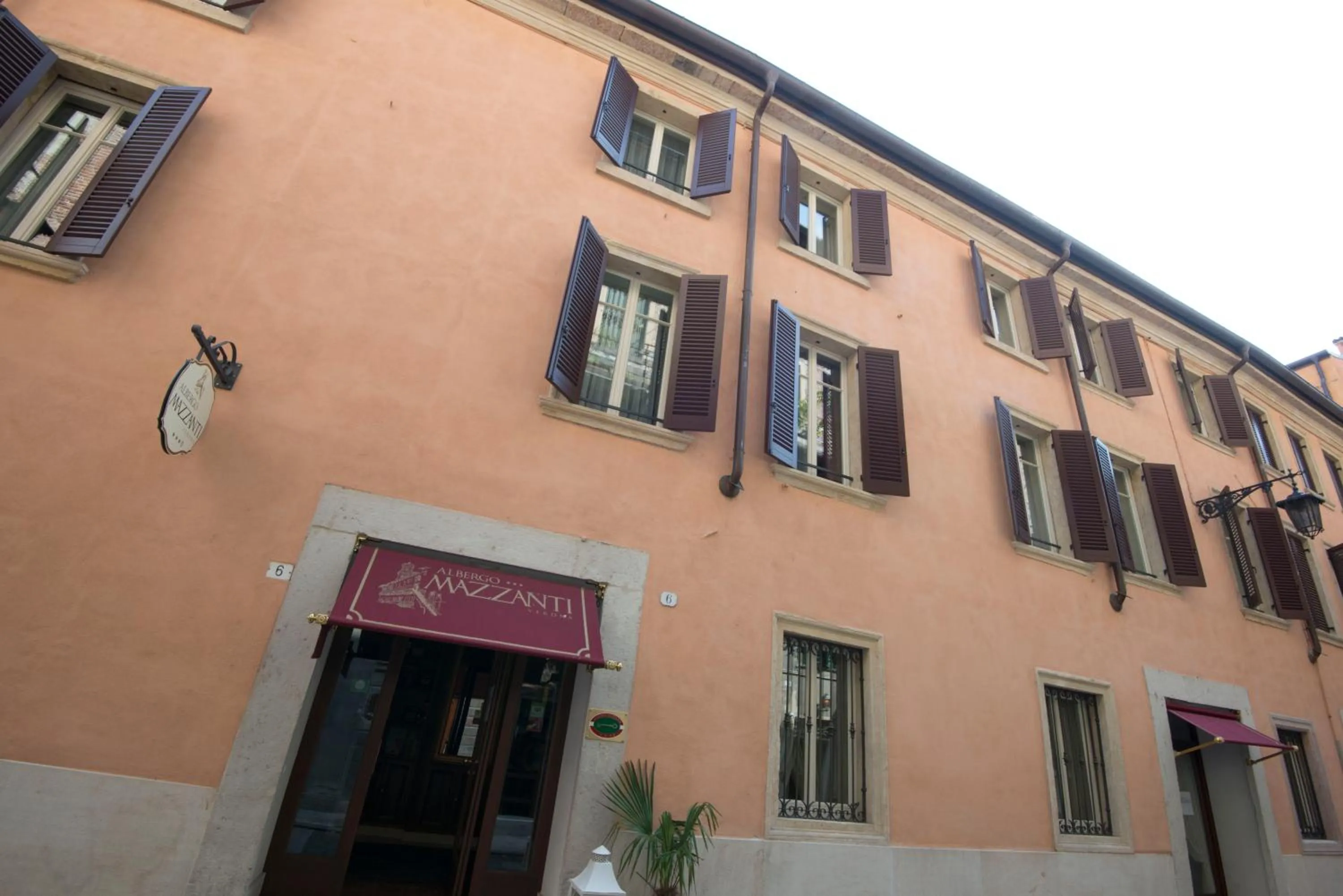 Facade/entrance in Albergo Mazzanti