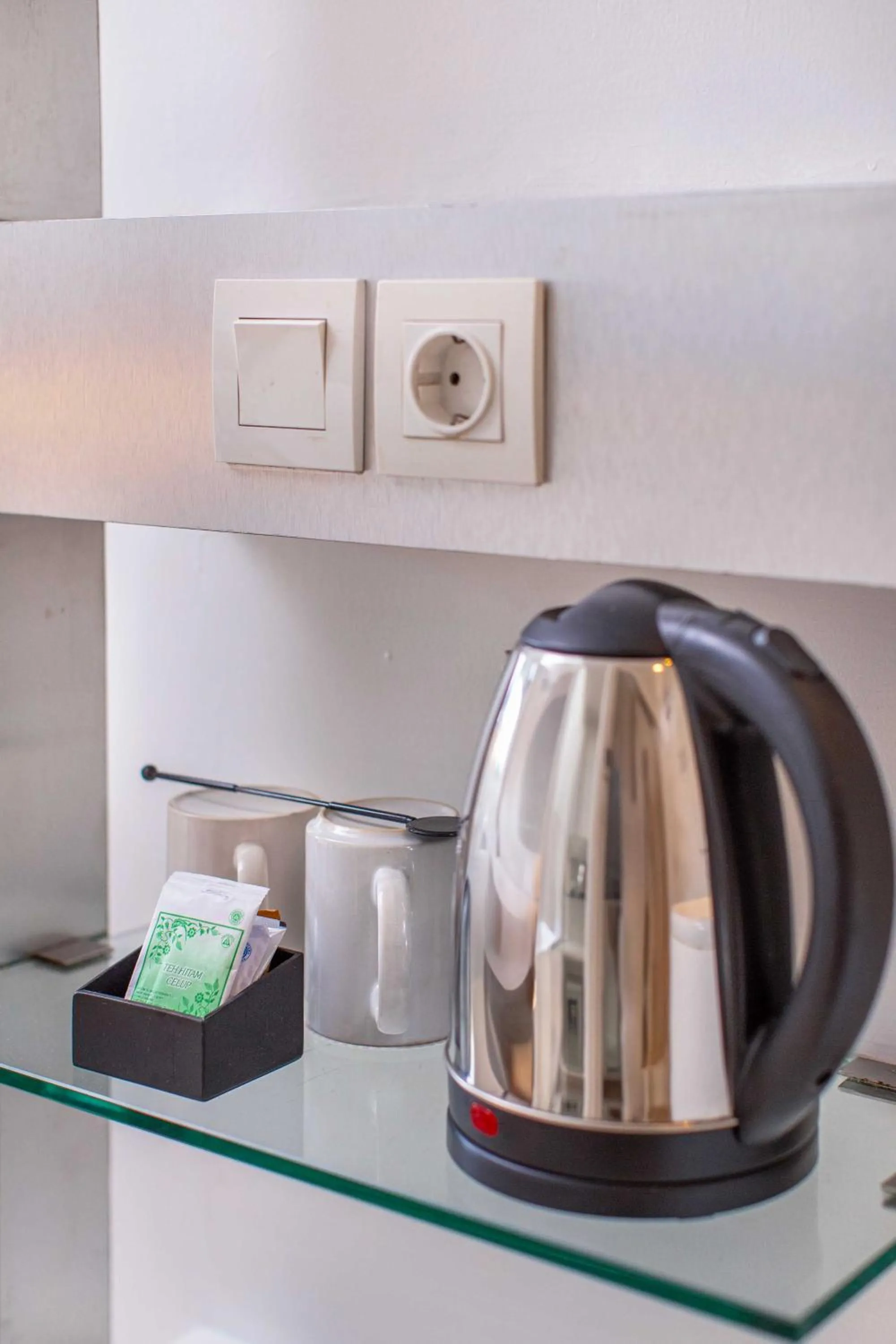 Coffee/tea facilities in 1O1 URBAN Jakarta Kelapa Gading