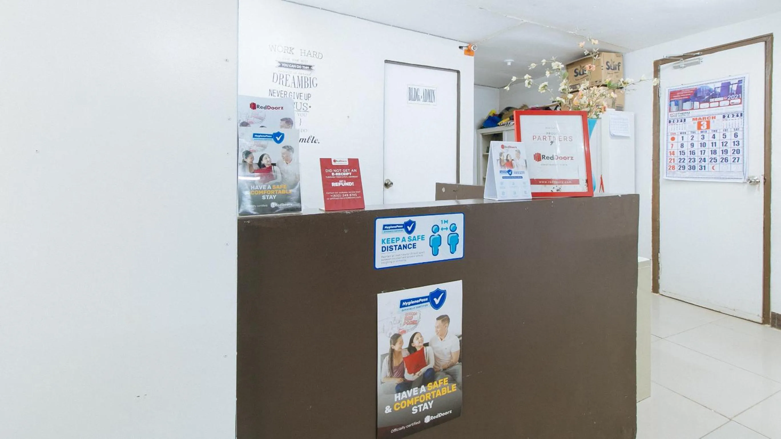 Lobby or reception in RedDoorz at Kassel Residences Parañaque