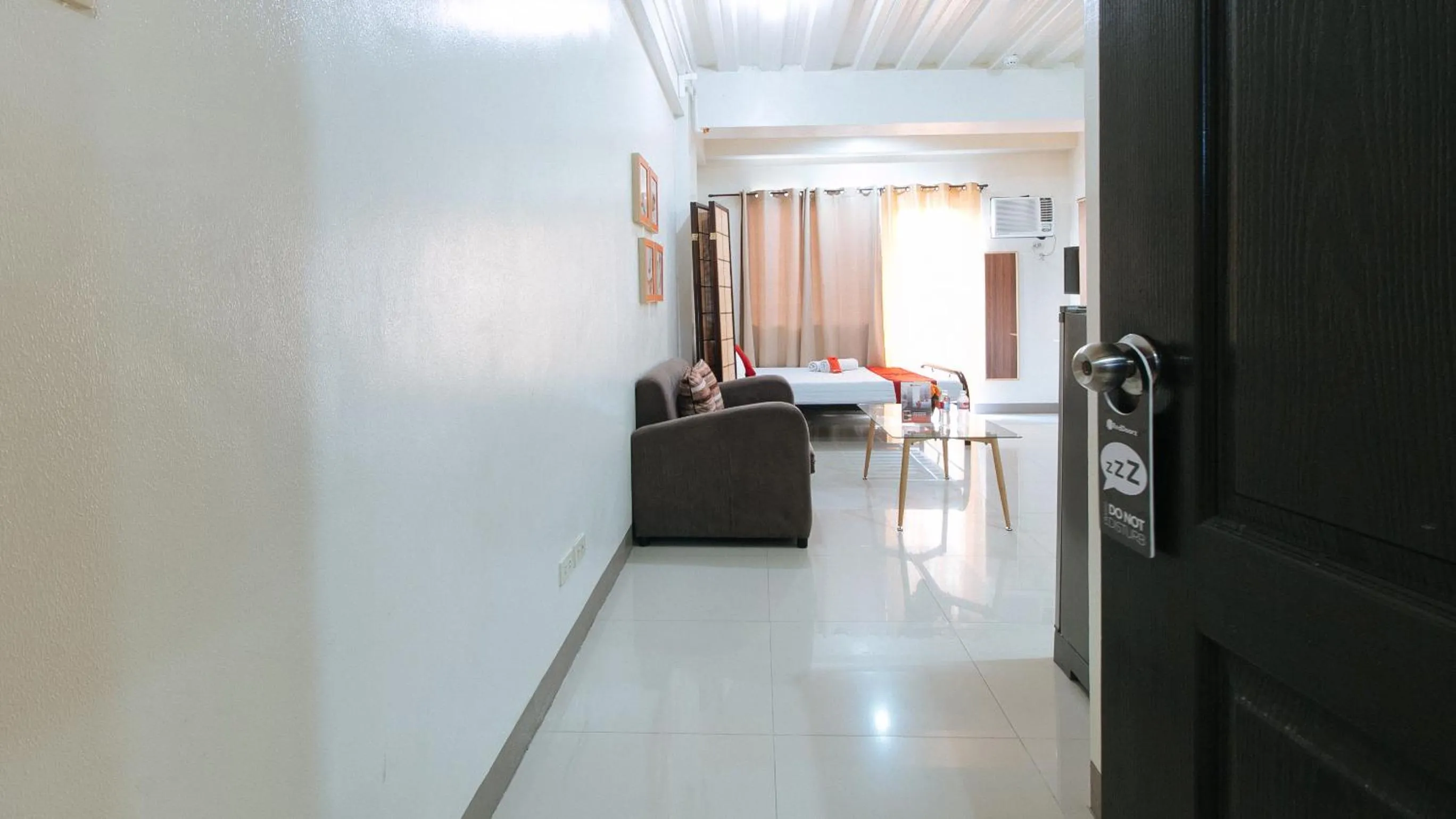 Photo of the whole room in RedDoorz at Kassel Residences Parañaque