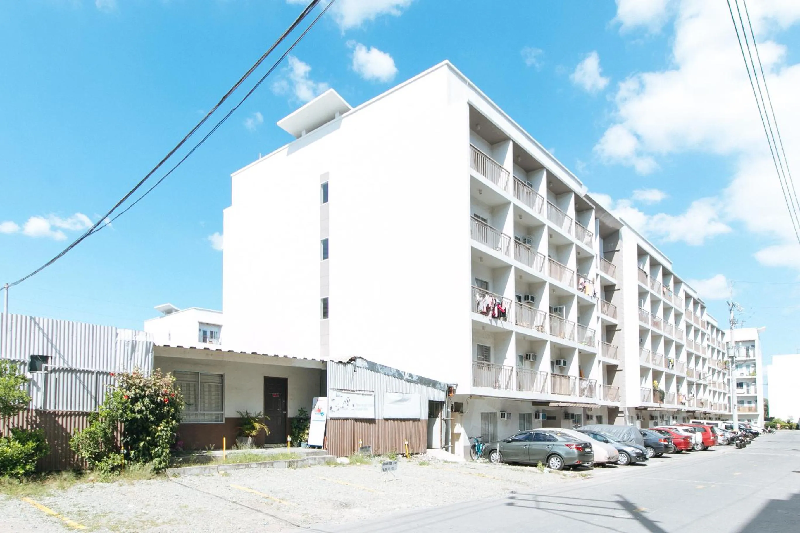 Property building in RedDoorz at Kassel Residences Parañaque