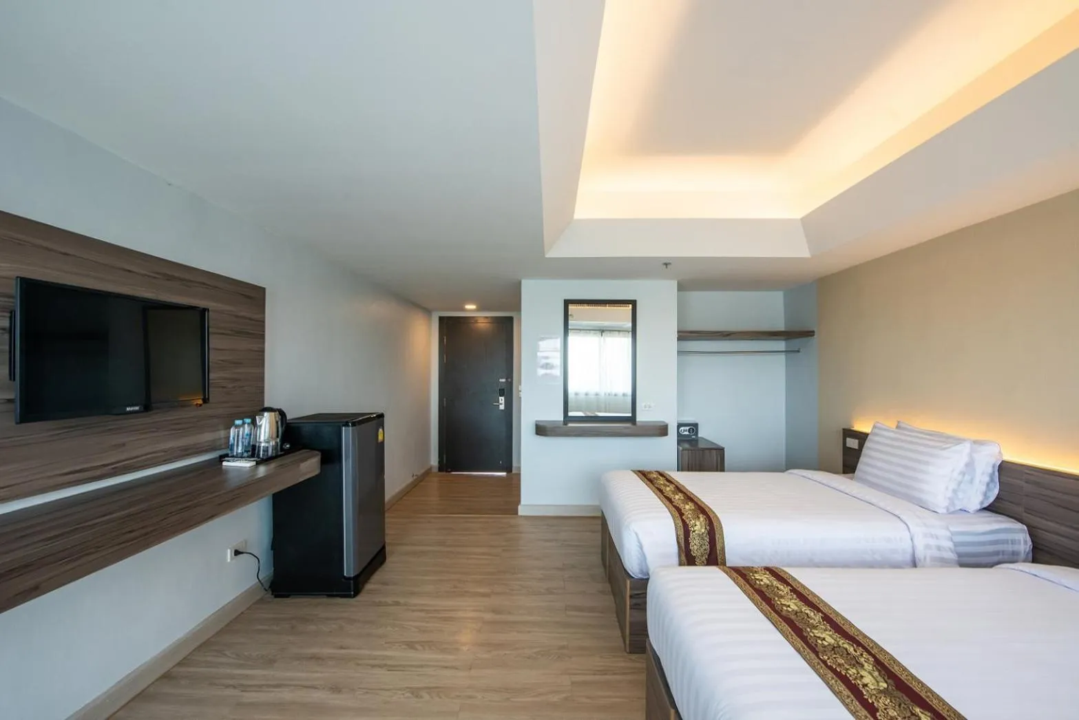 TV and multimedia in Mylin Holiday