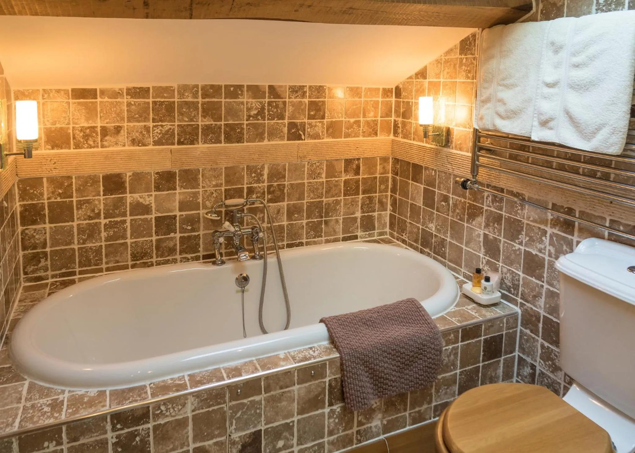 Shower in The Wayside and Whisky Barn