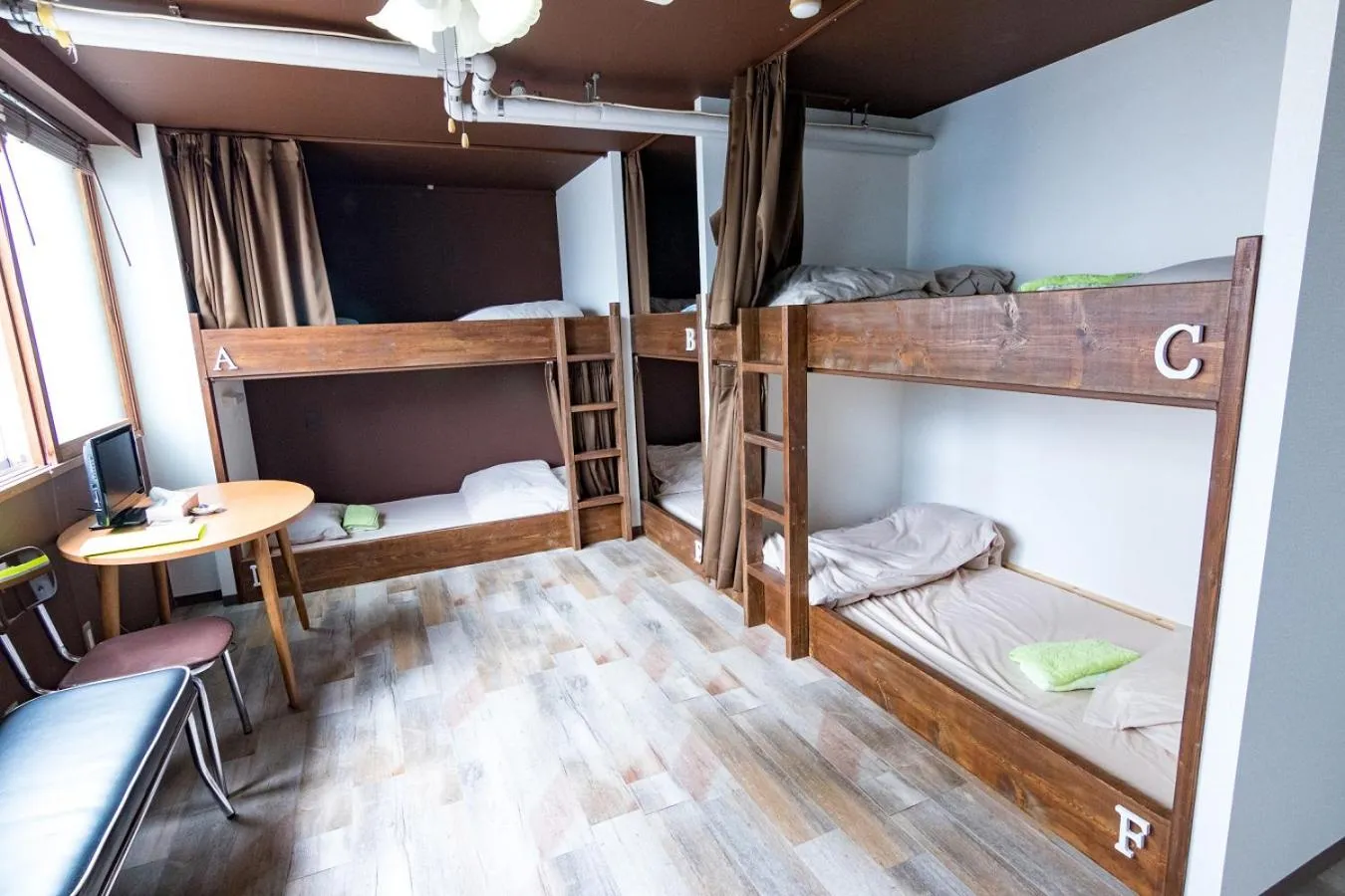 bunk bed, Bed in Clover House Sapporo