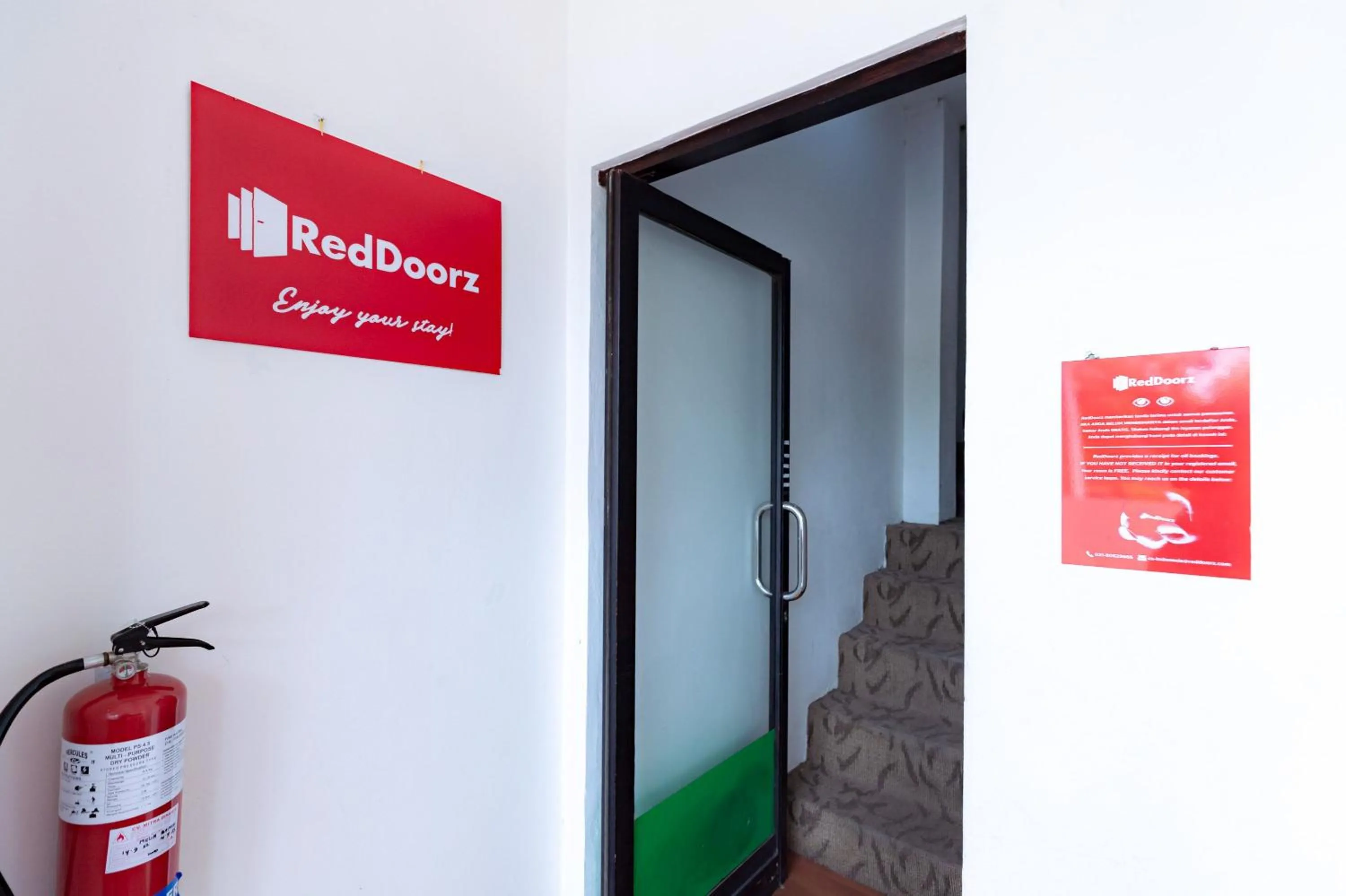Facade/entrance in RedDoorz near Hang Nadim Batam Airport