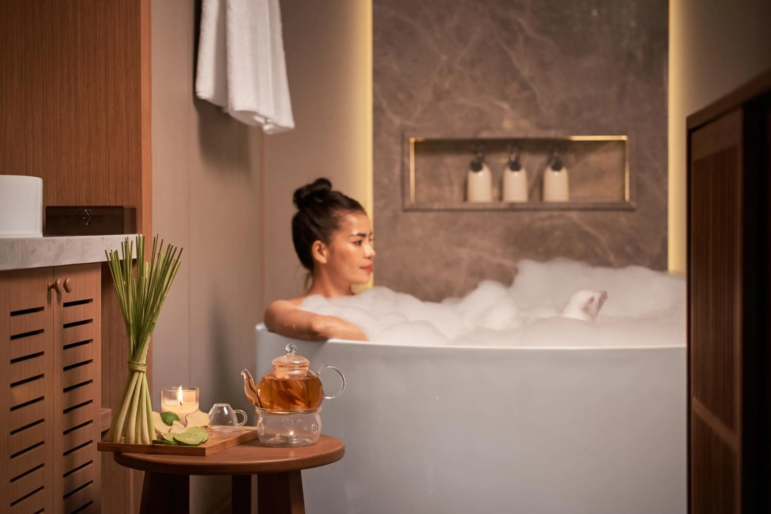 Spa and wellness centre/facilities in Luxcity Hotel & Apartment