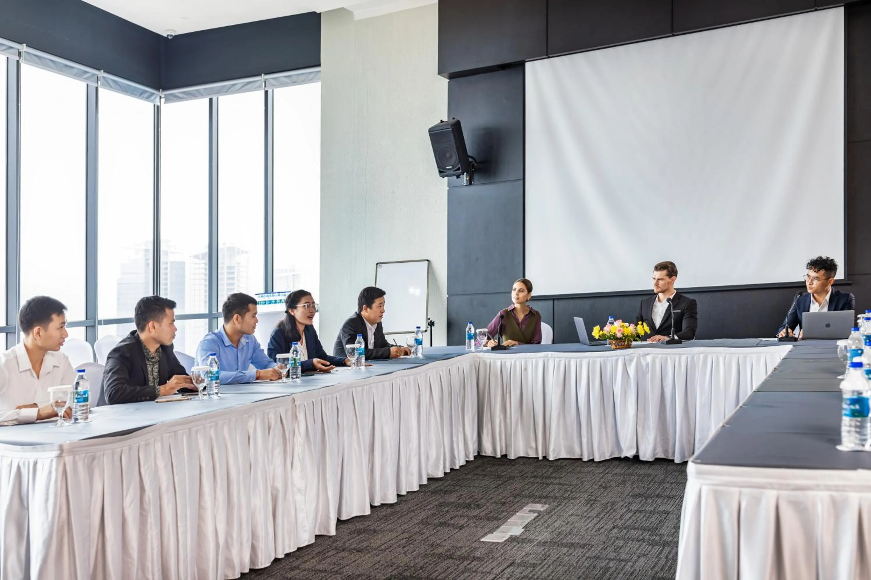 Meeting/conference room in Luxcity Hotel & Apartment