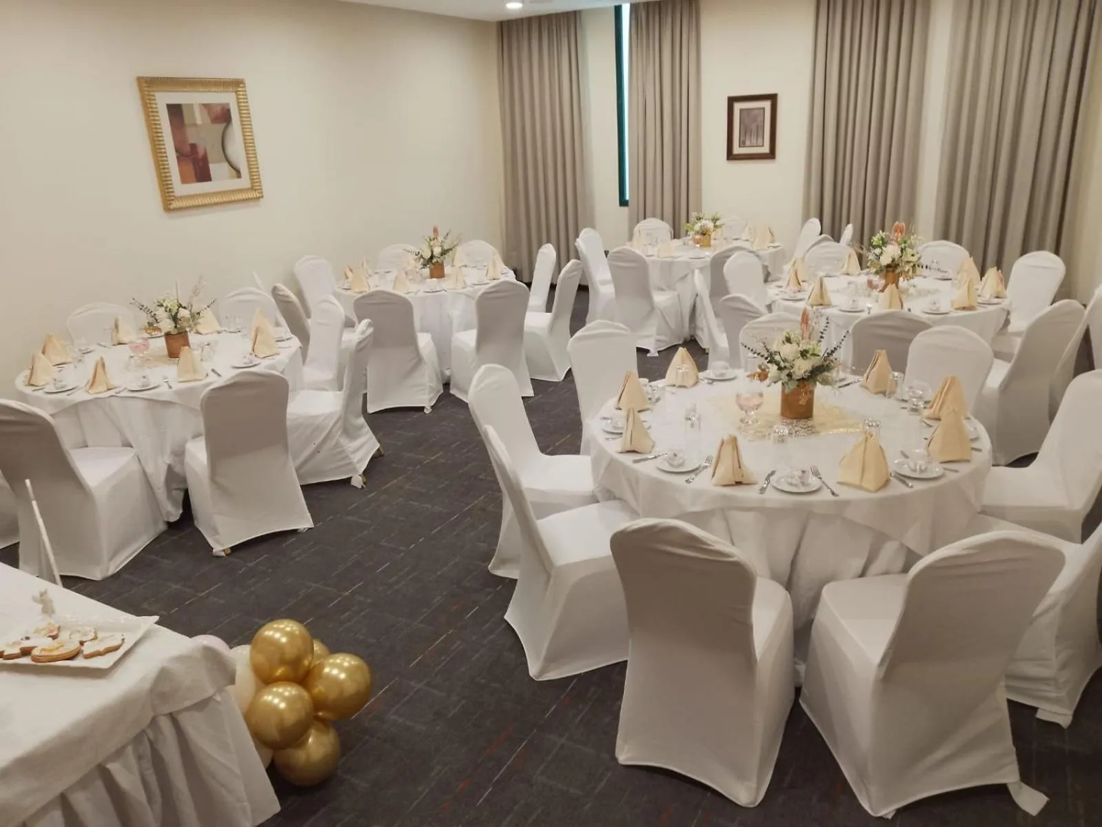 Meeting/conference room in Swiss-Belinn Doha